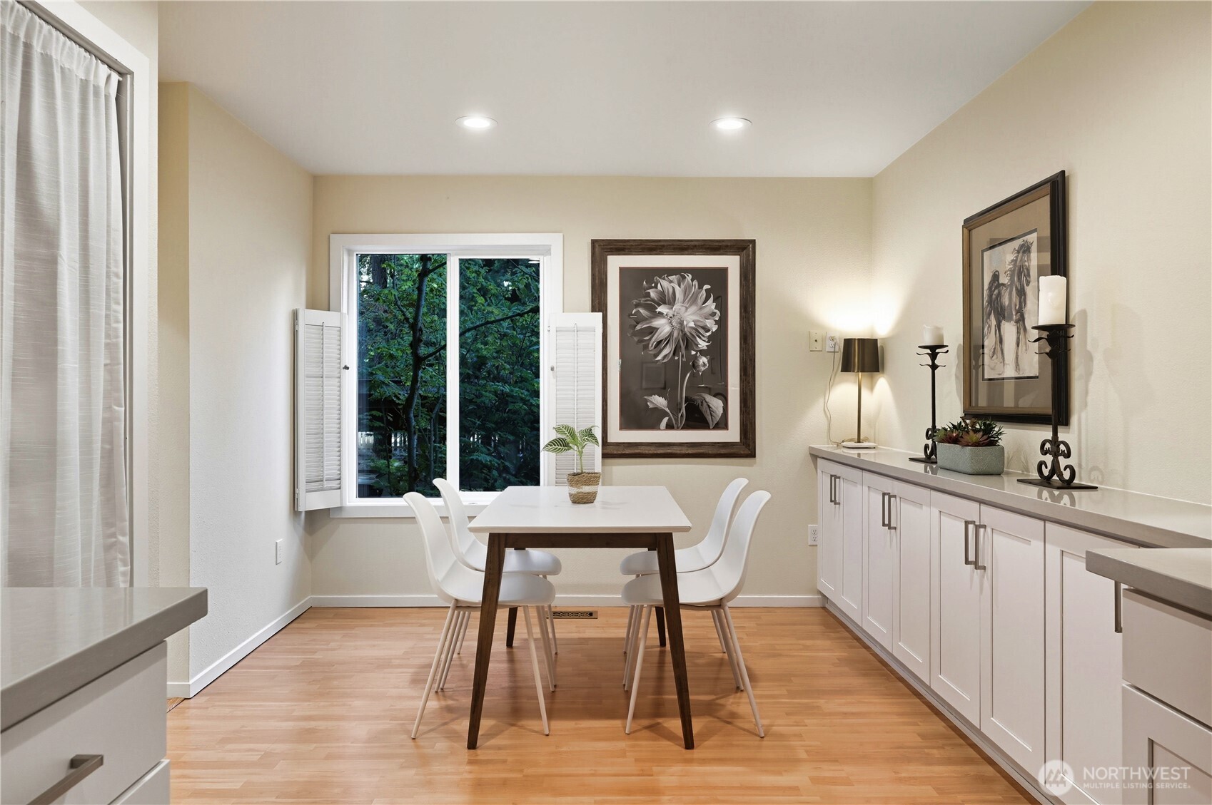 13730 15th Avenue NE Unit: E204