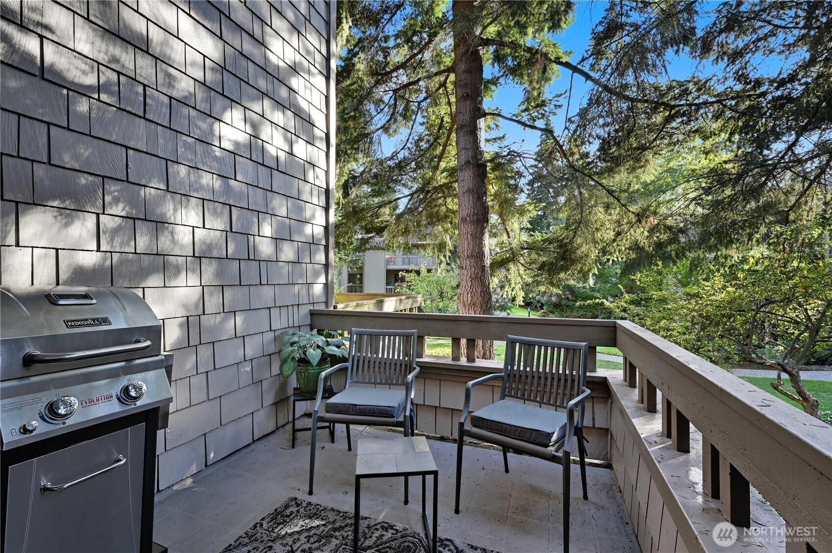 13730 15th Avenue NE Unit: E204