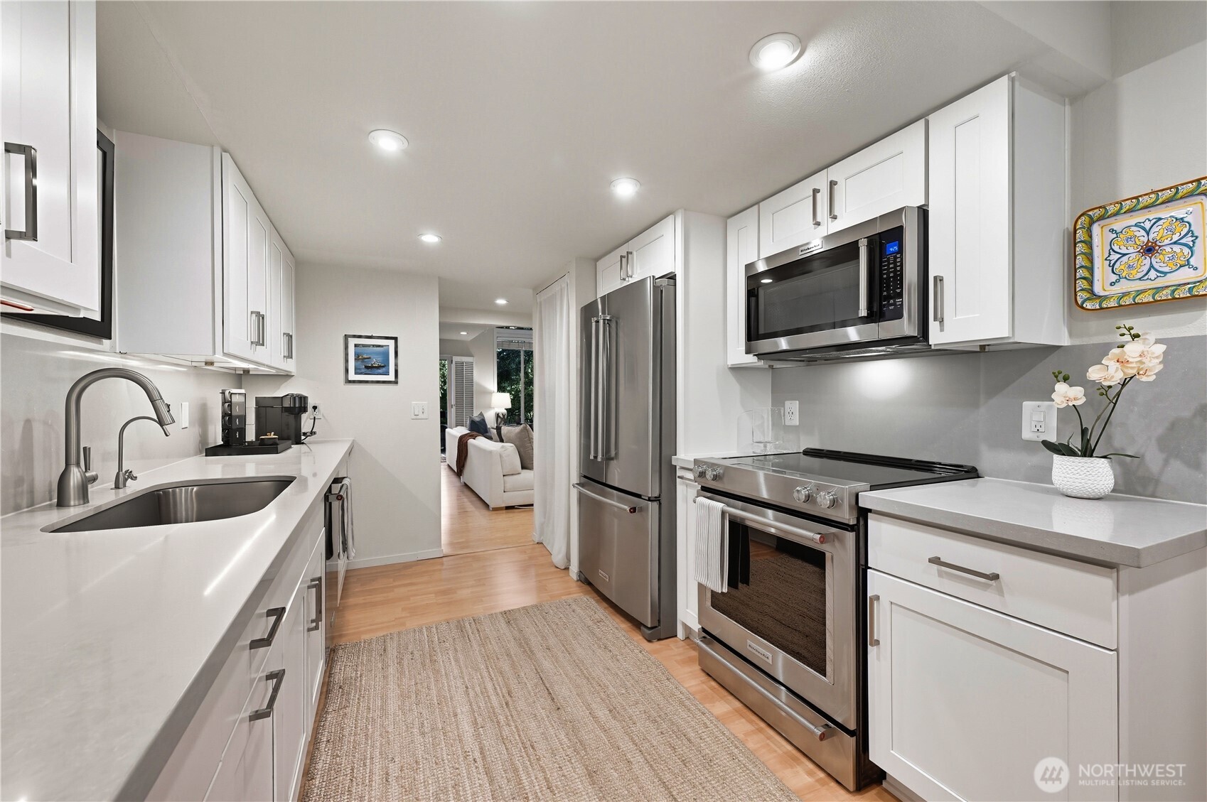 13730 15th Avenue NE Unit: E204