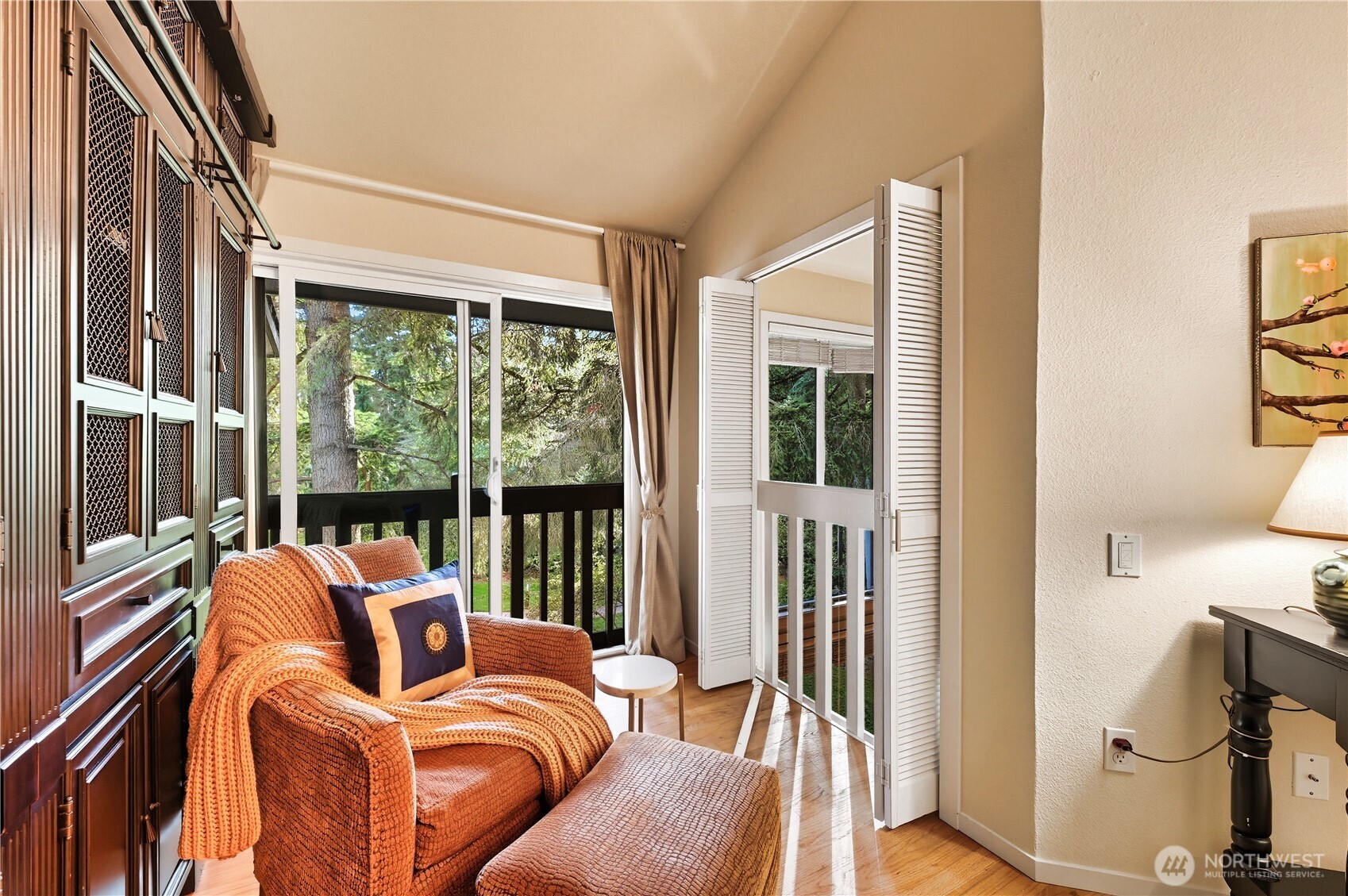 13730 15th Avenue NE Unit: E204