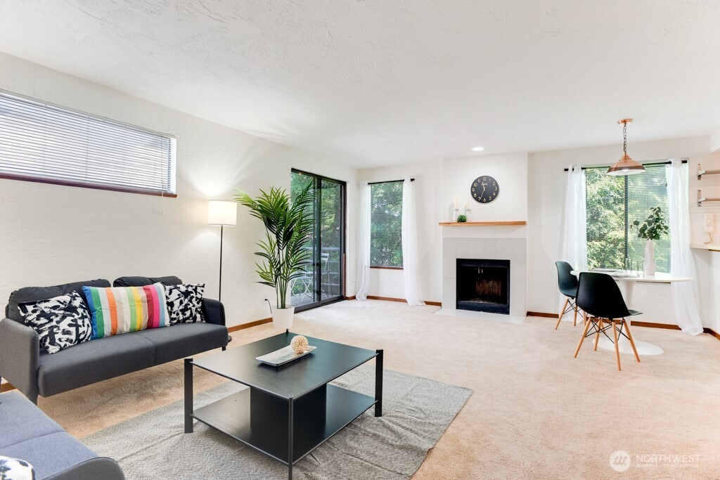 1200 6th Avenue N Unit: 6