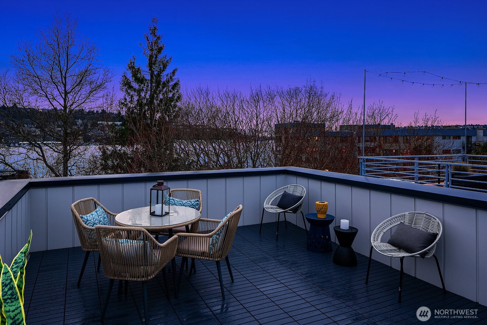 2236 Fairview Avenue E Unit: B