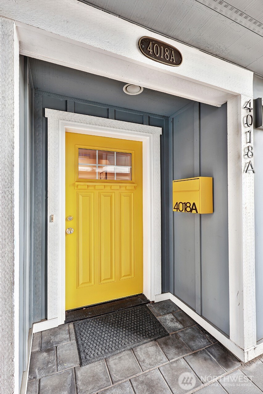 4018 Linden Avenue N Unit: A