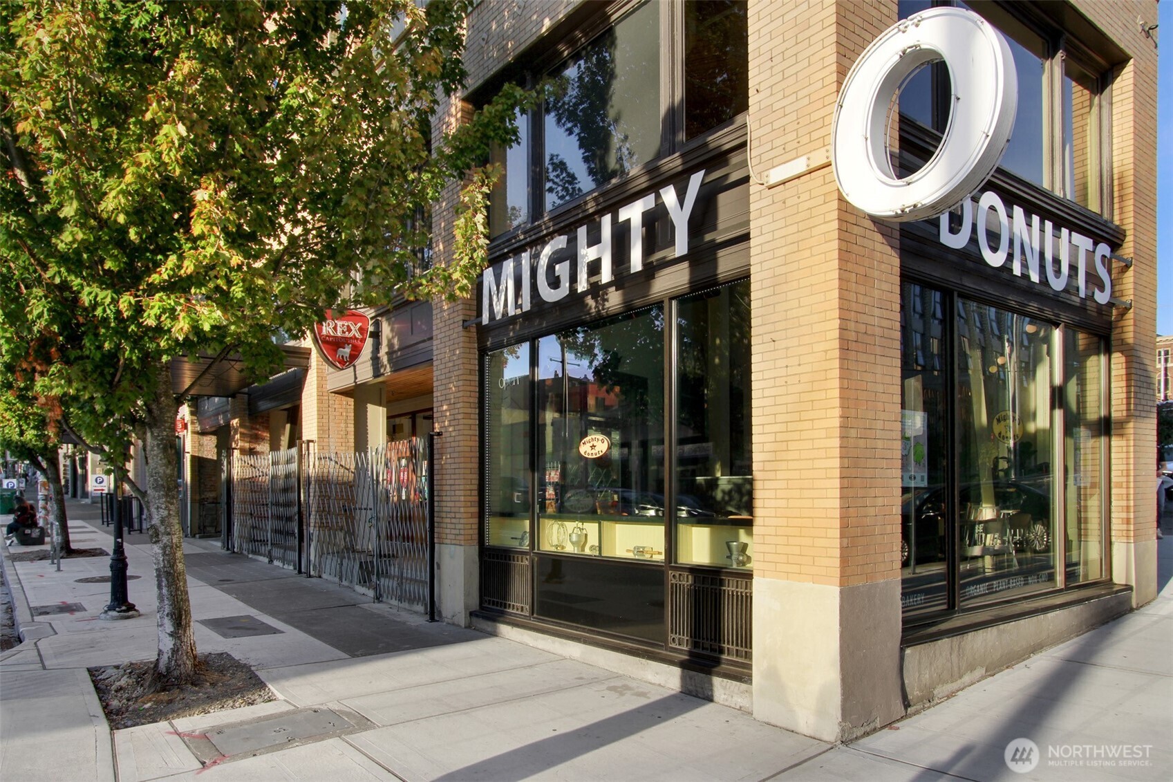 1136 13th Avenue Unit: 201