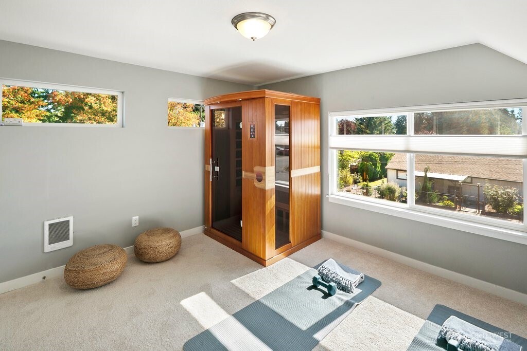 11056 11th Avenue SW