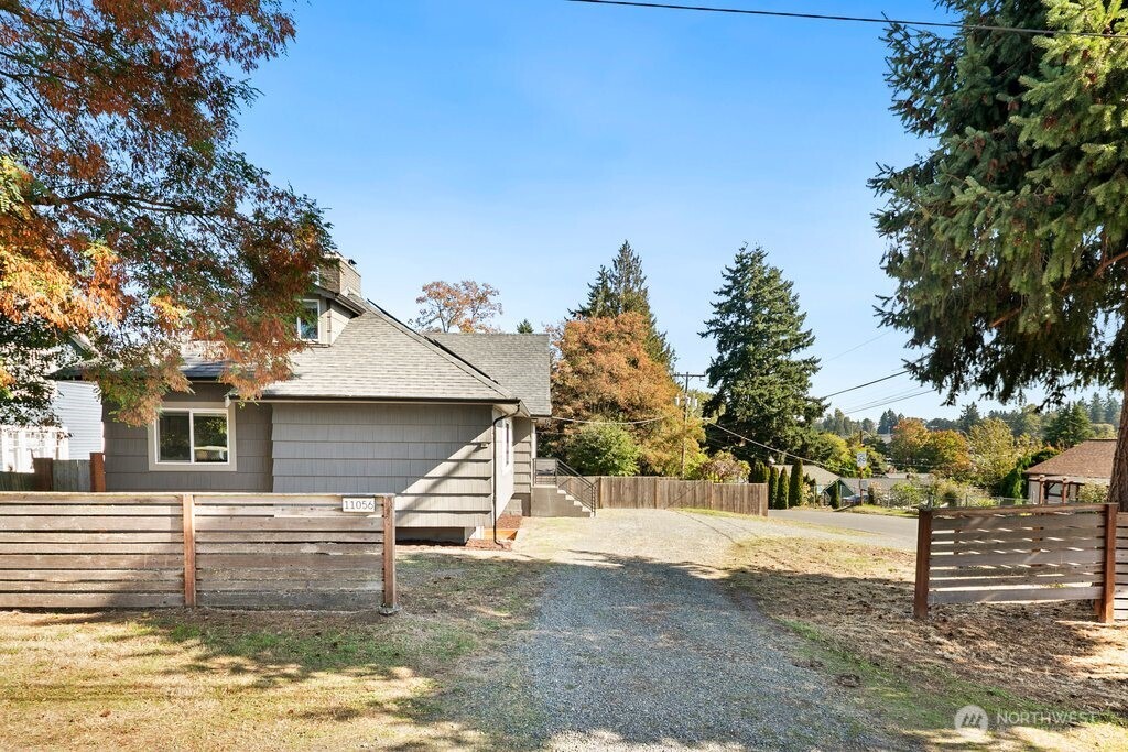 11056 11th Avenue SW