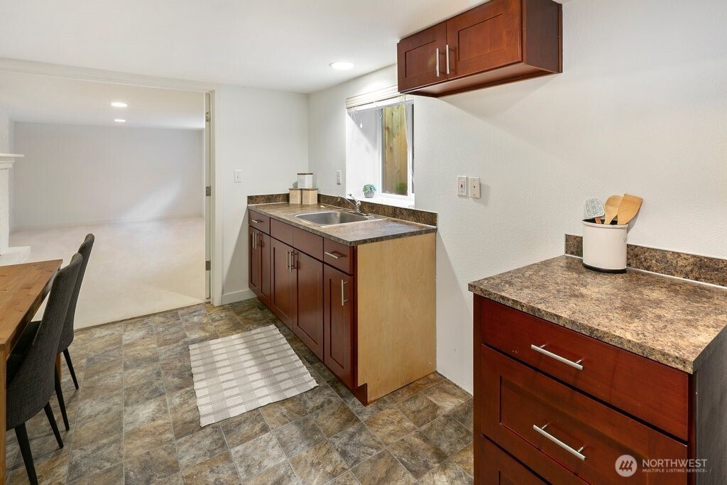 11056 11th Avenue SW