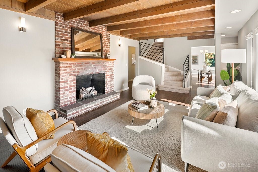 11056 11th Avenue SW