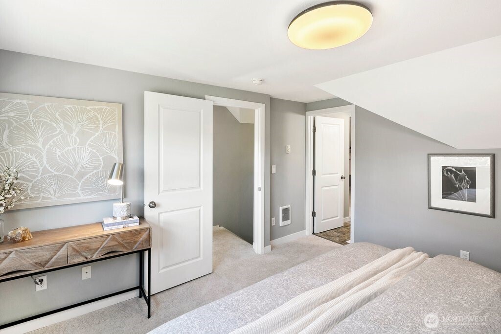 11056 11th Avenue SW