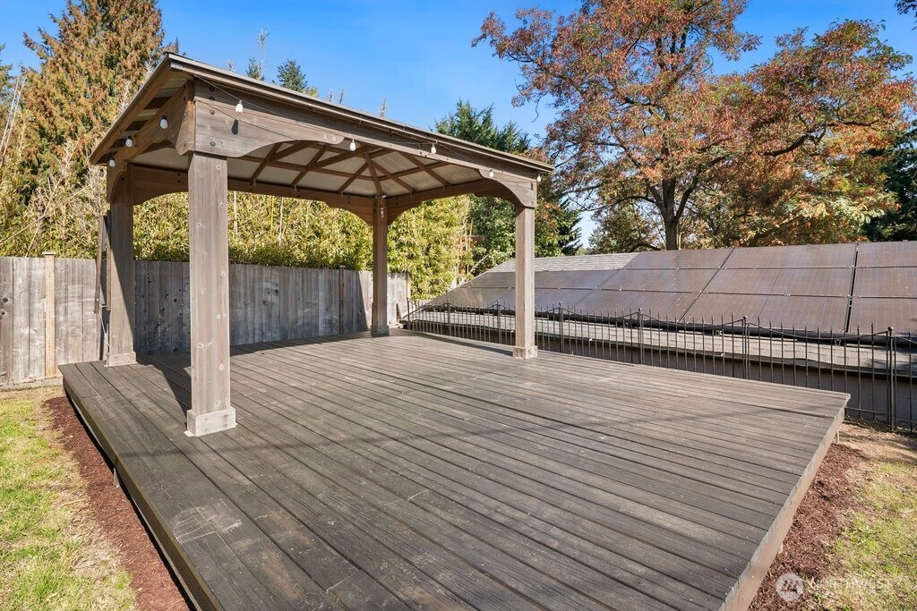 11056 11th Avenue SW