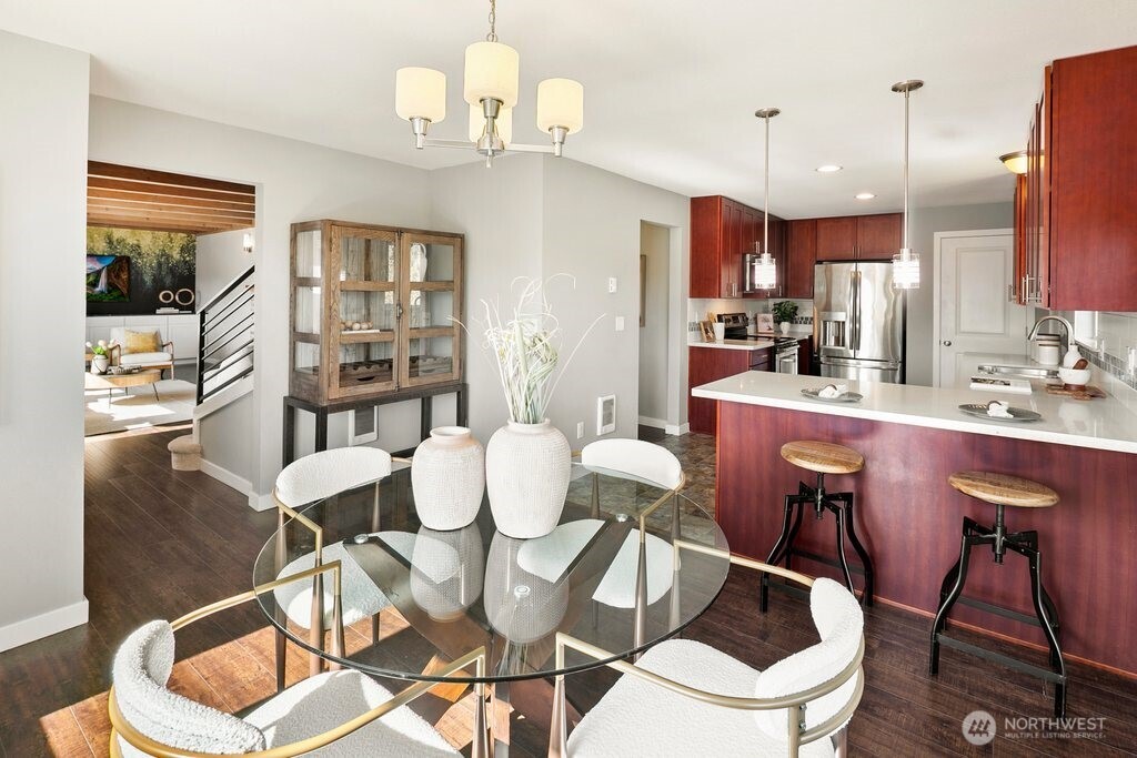 11056 11th Avenue SW