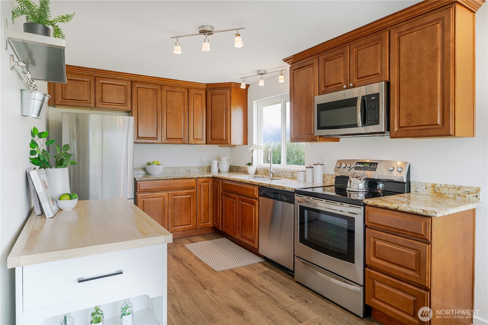 3619 SW Myrtle Street