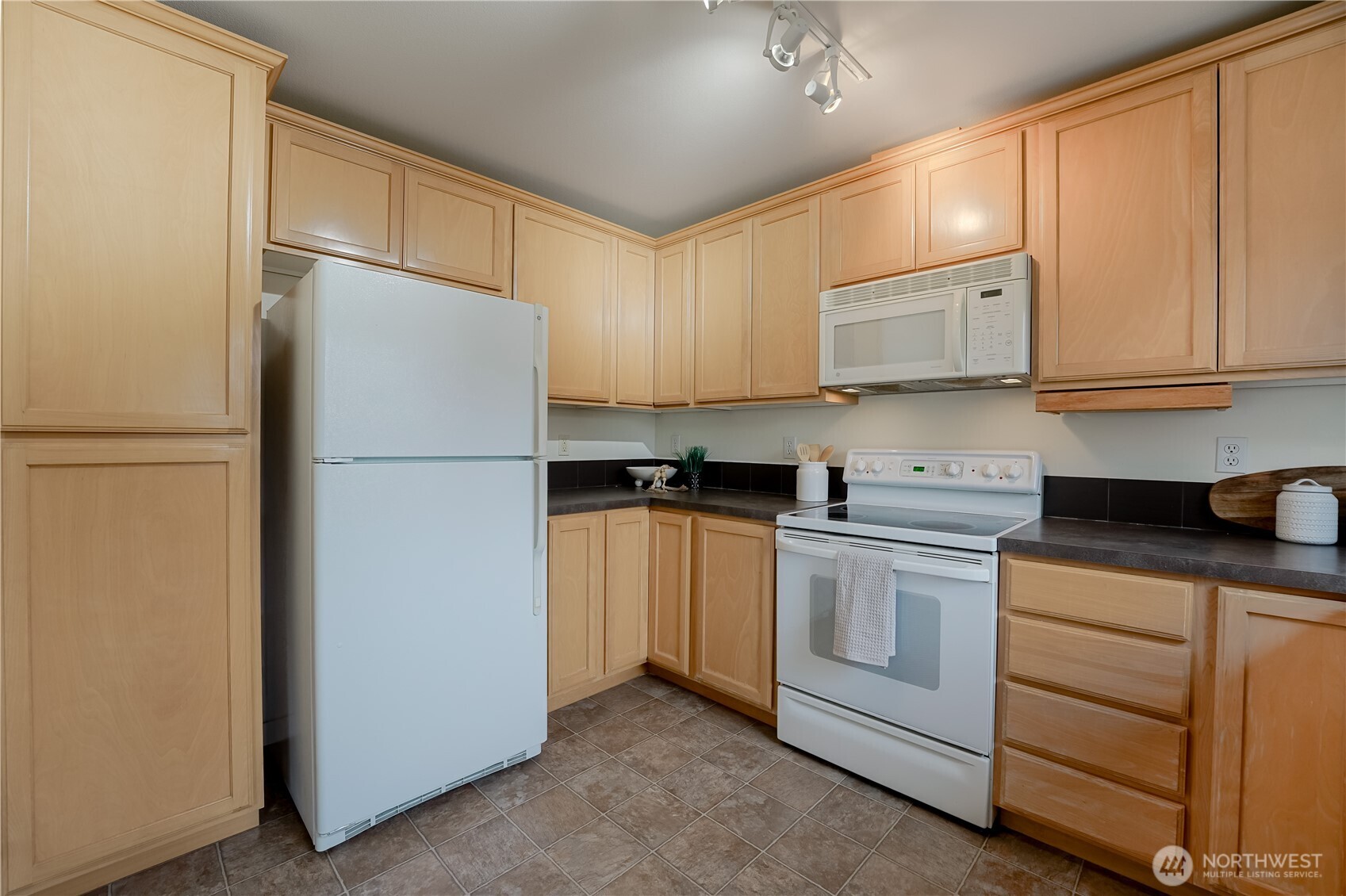 12534 15th Avenue NE Unit: 31