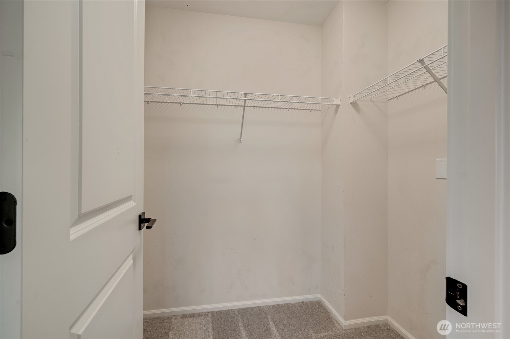 2800 SW Raymond Street Unit: 207