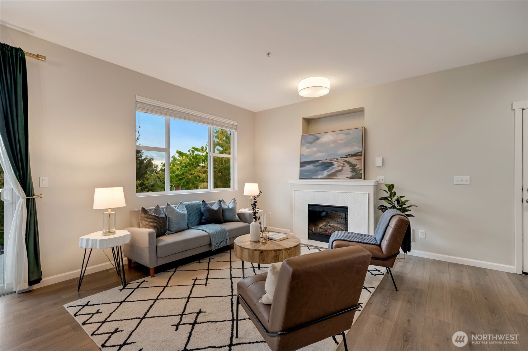 2800 SW Raymond Street Unit: 207