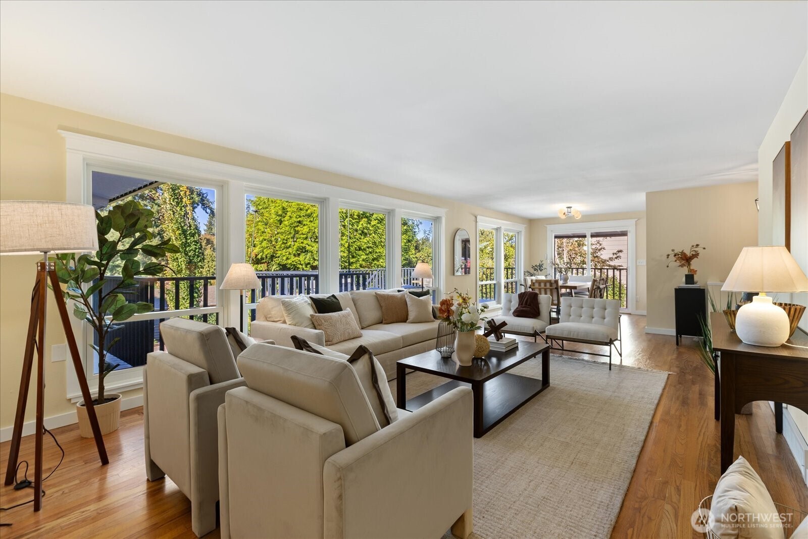 19811 11th Avenue NW