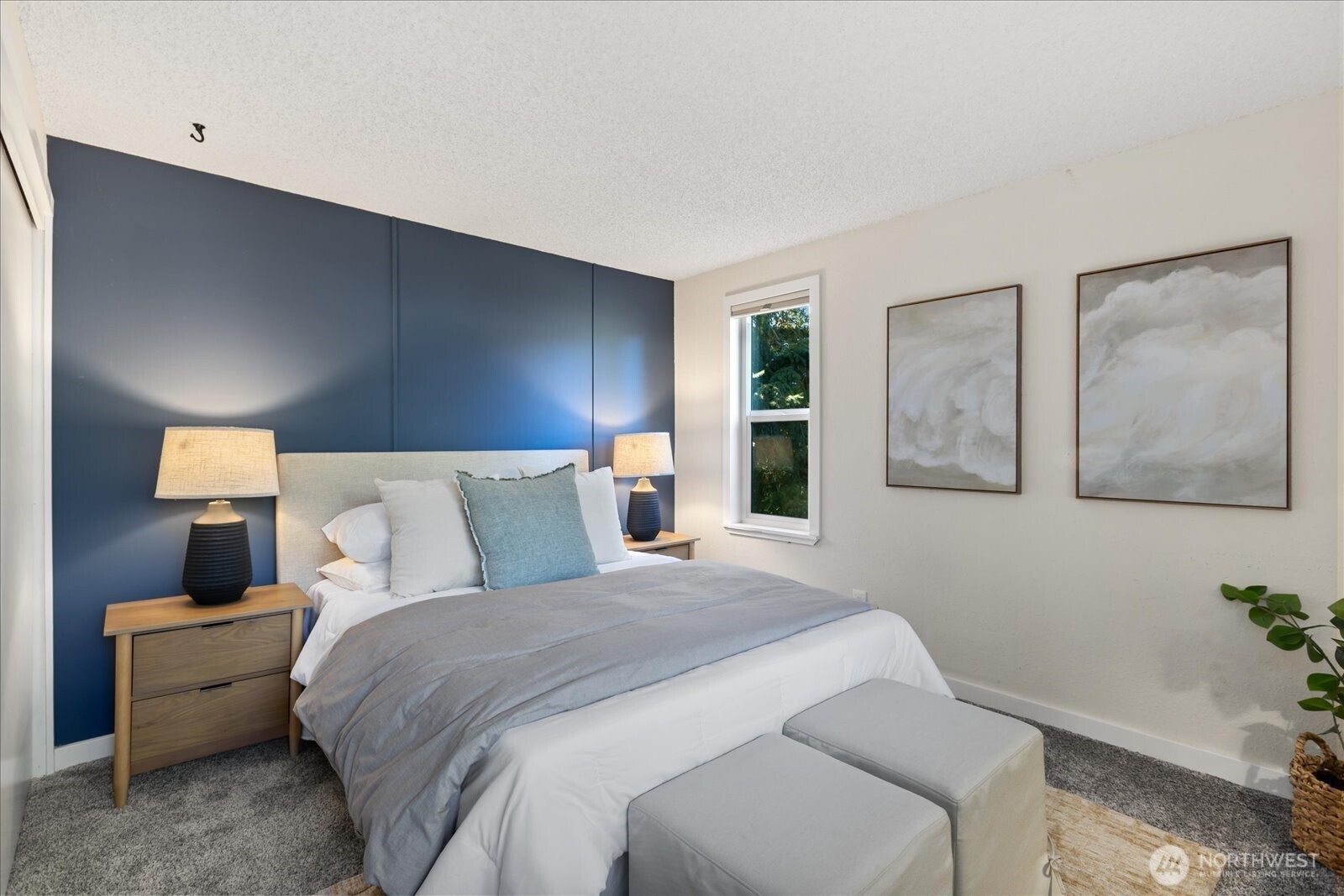 19811 11th Avenue NW