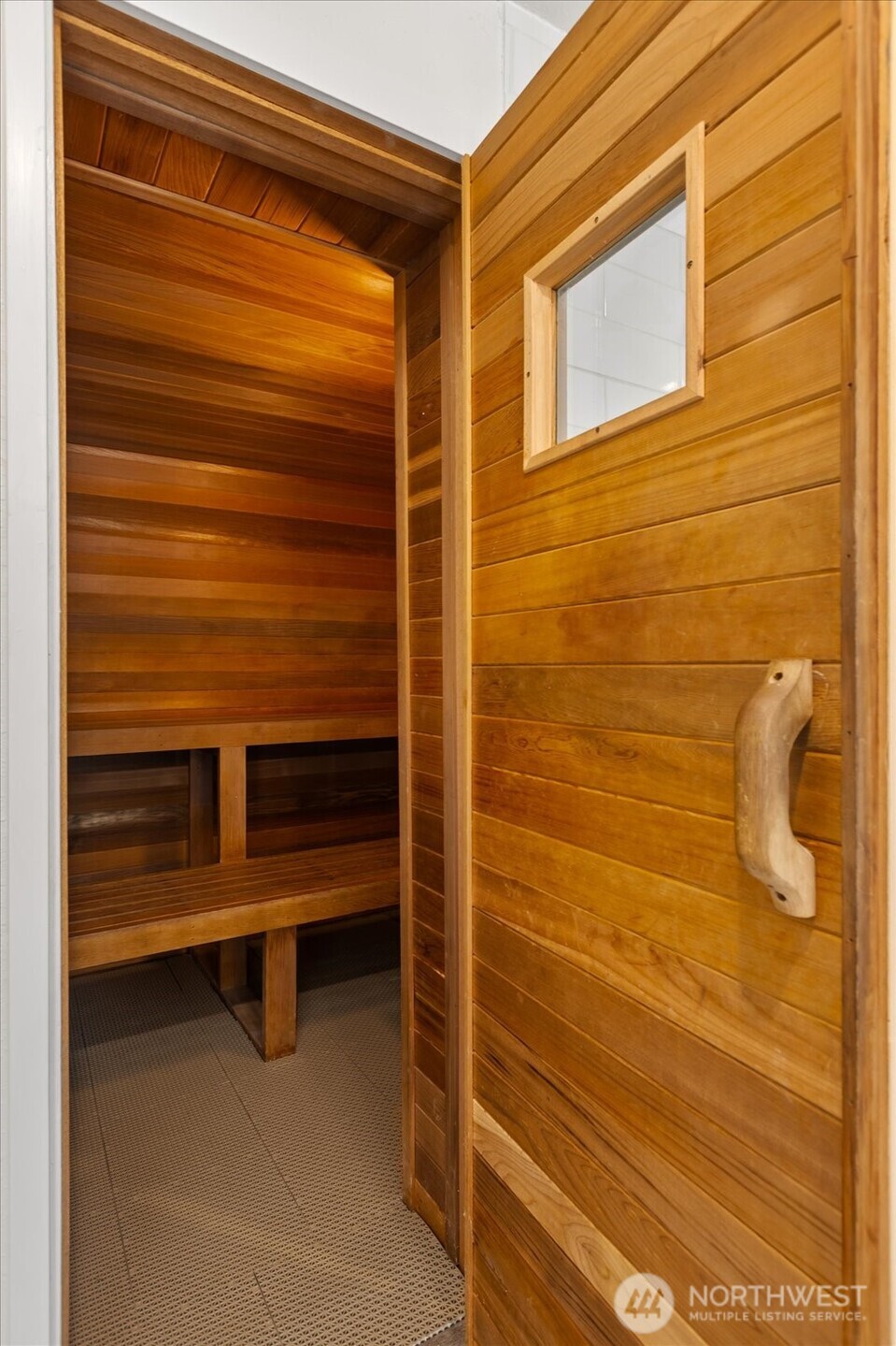 19811 11th Avenue NW