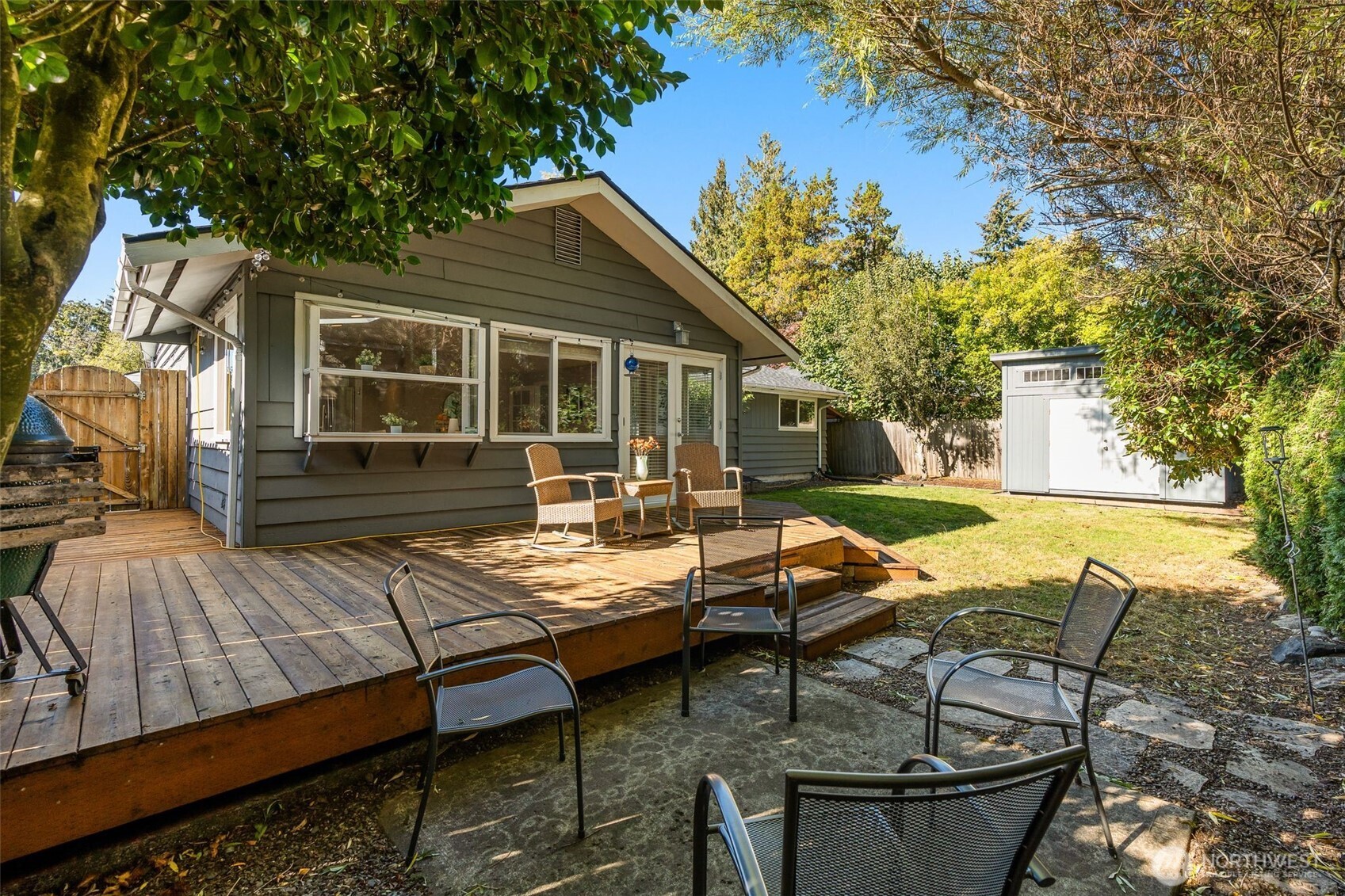 12020 10th Avenue NW