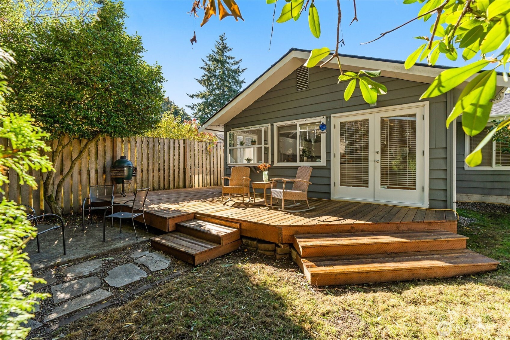 12020 10th Avenue NW