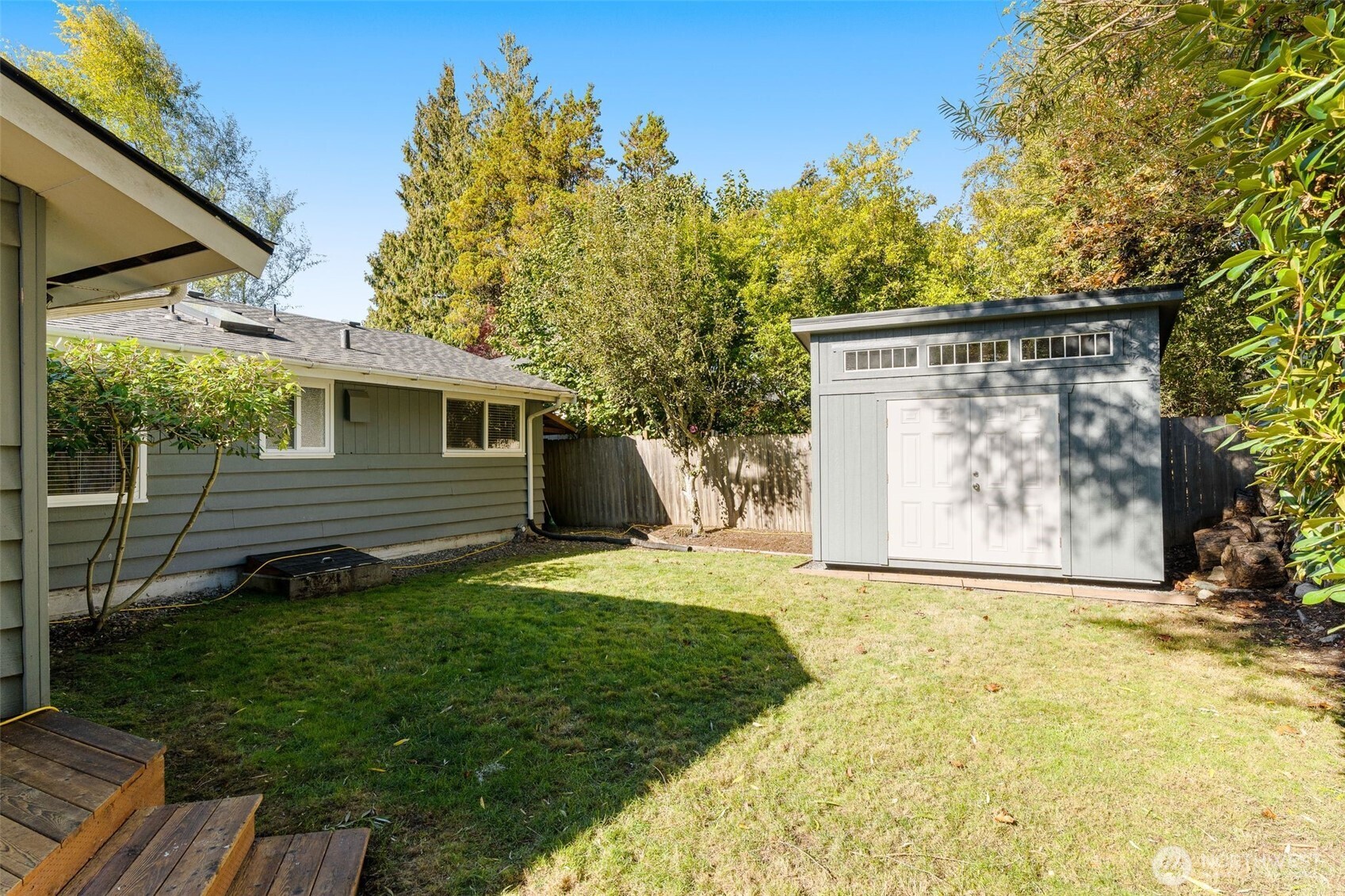 12020 10th Avenue NW