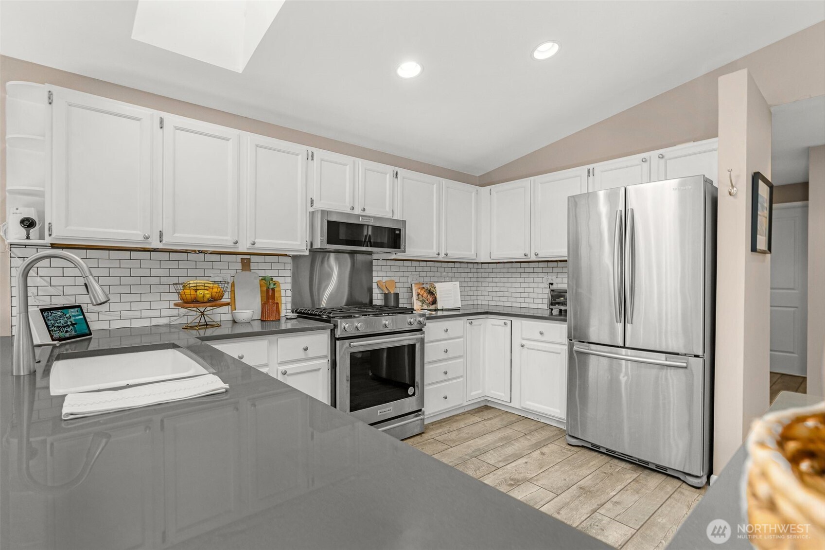 12020 10th Avenue NW