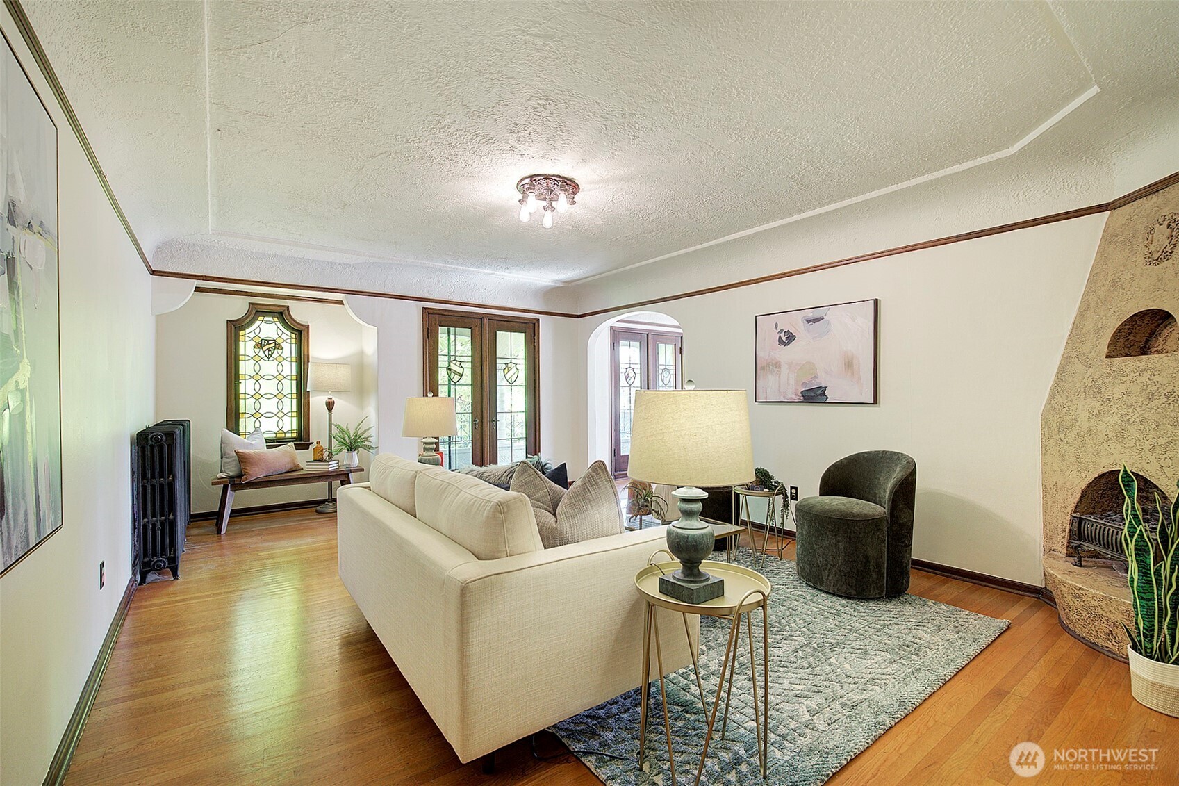 323 16th Avenue E Unit: 301