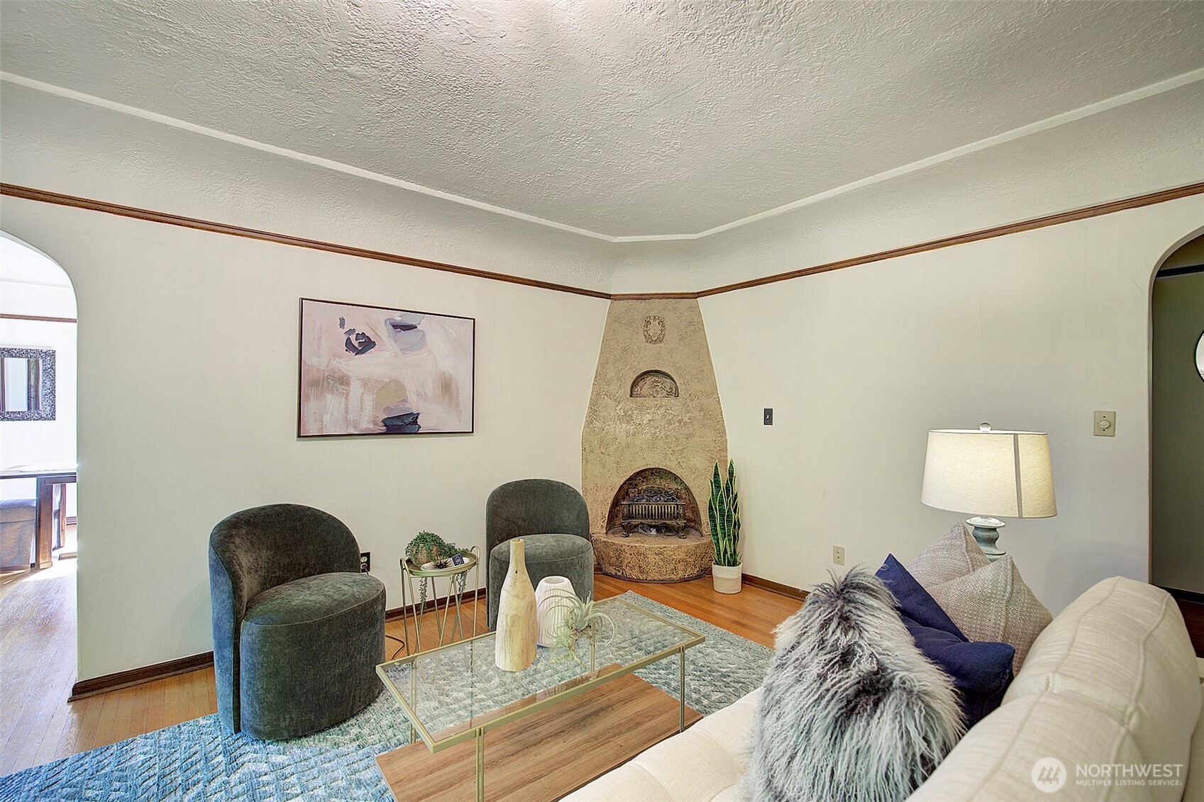 323 16th Avenue E Unit: 301