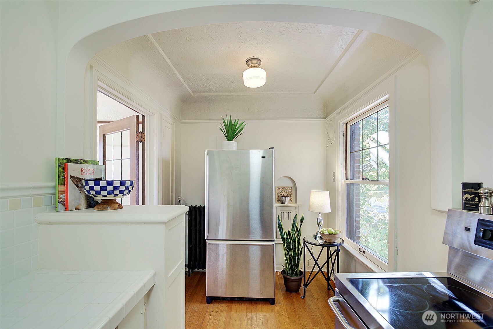 323 16th Avenue E Unit: 301