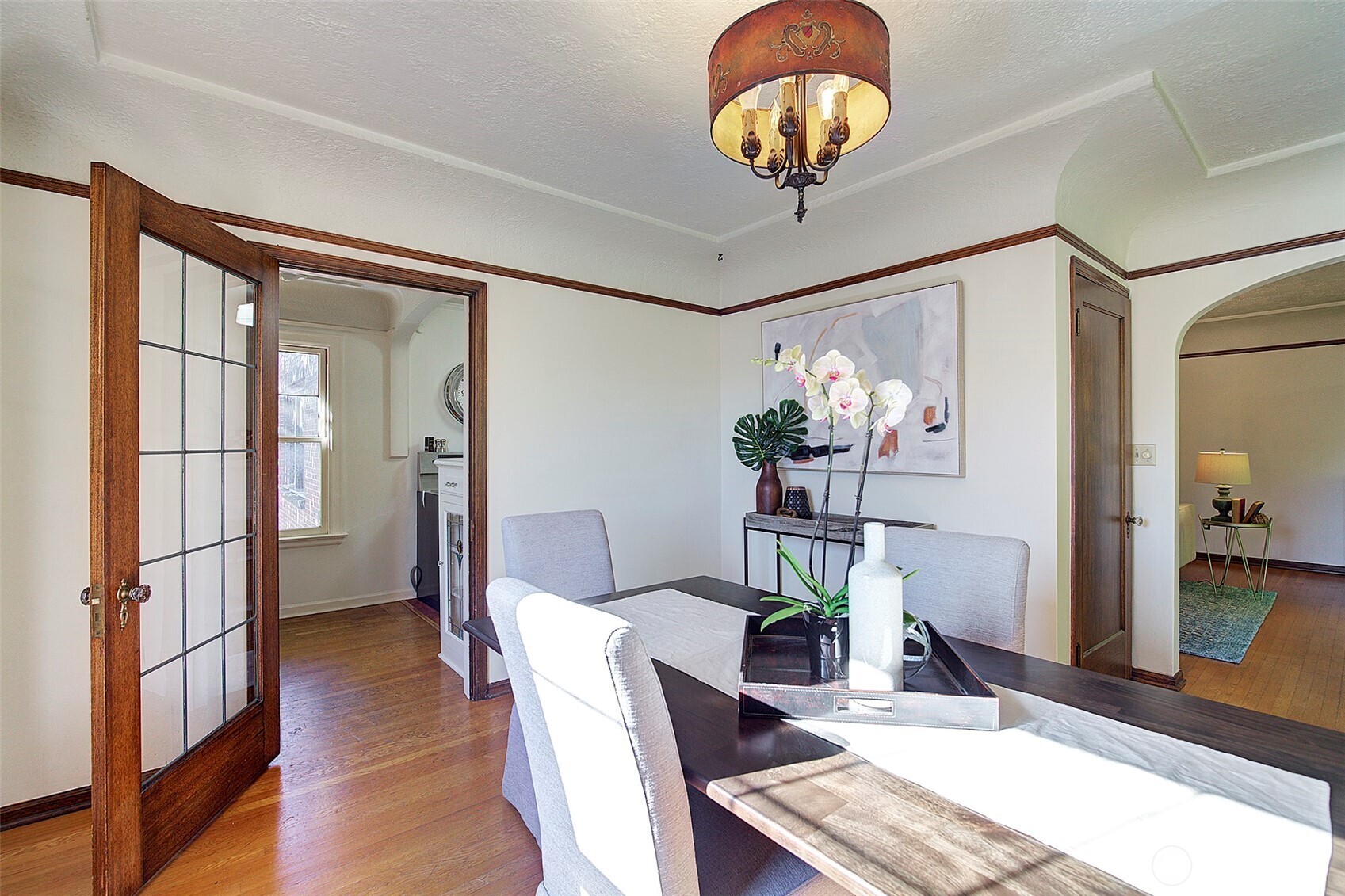 323 16th Avenue E Unit: 301