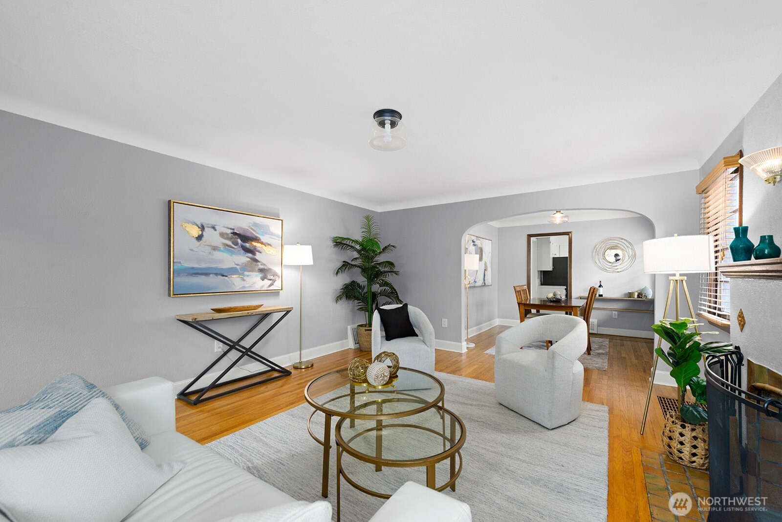 10205 35th Avenue SW