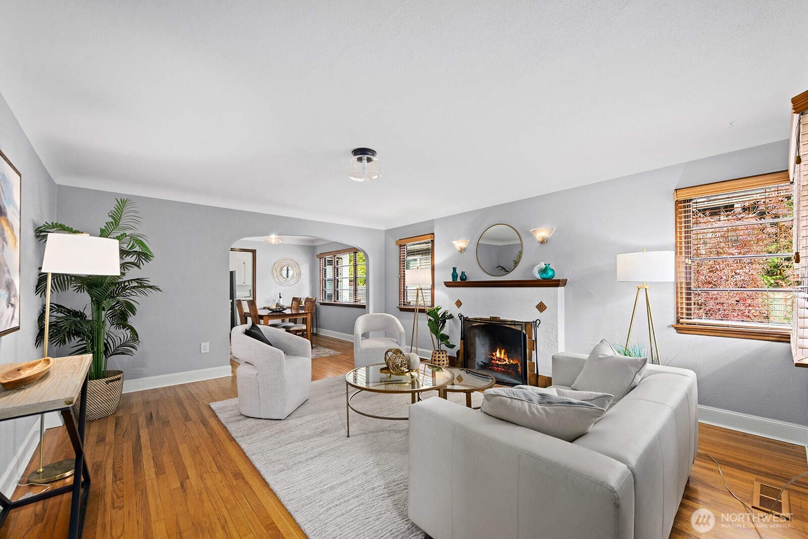 10205 35th Avenue SW