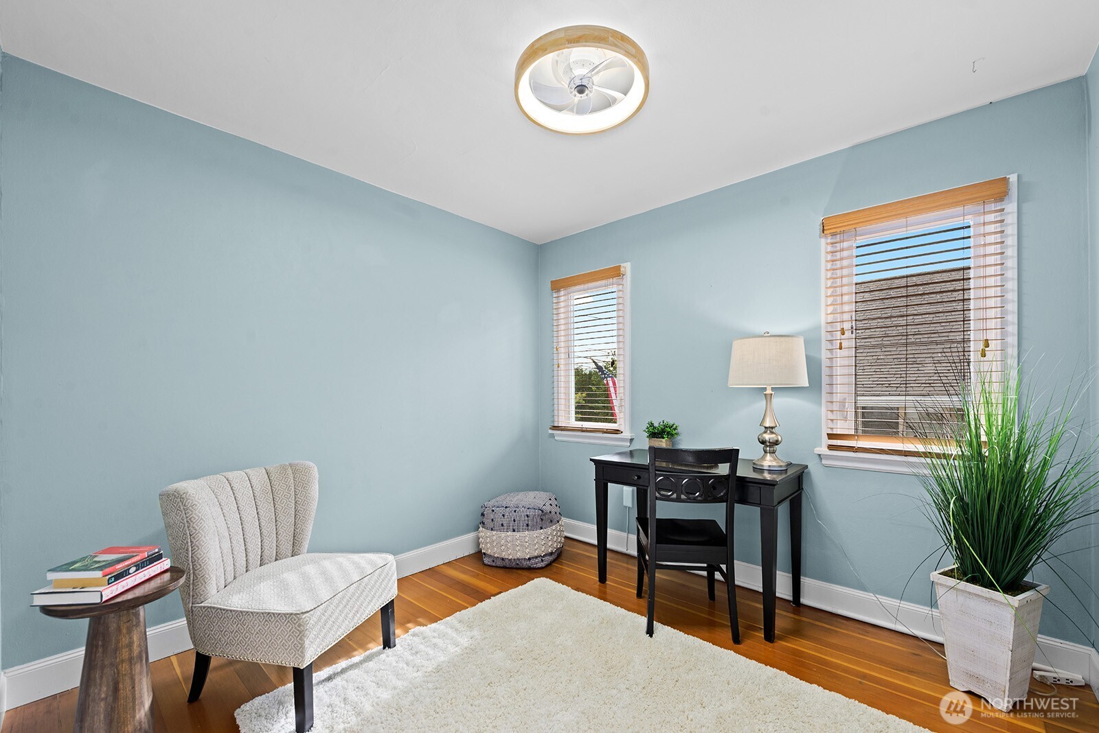 10205 35th Avenue SW