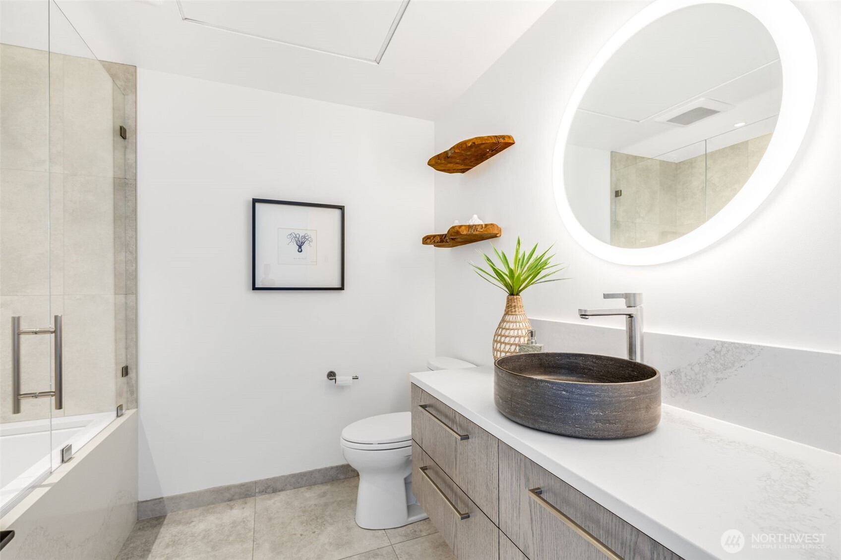 2033 2nd Avenue Unit: 1111