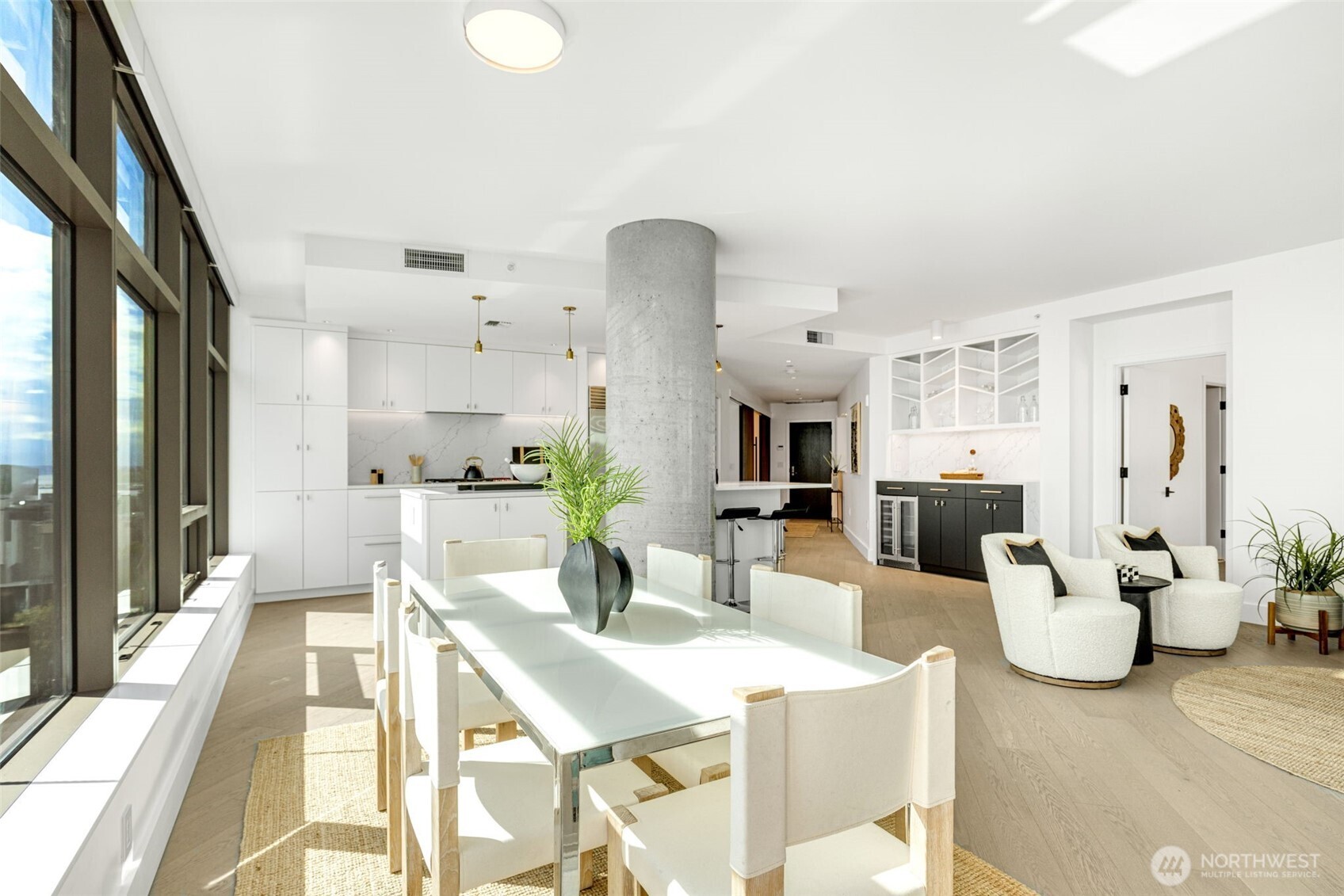 2033 2nd Avenue Unit: 1111