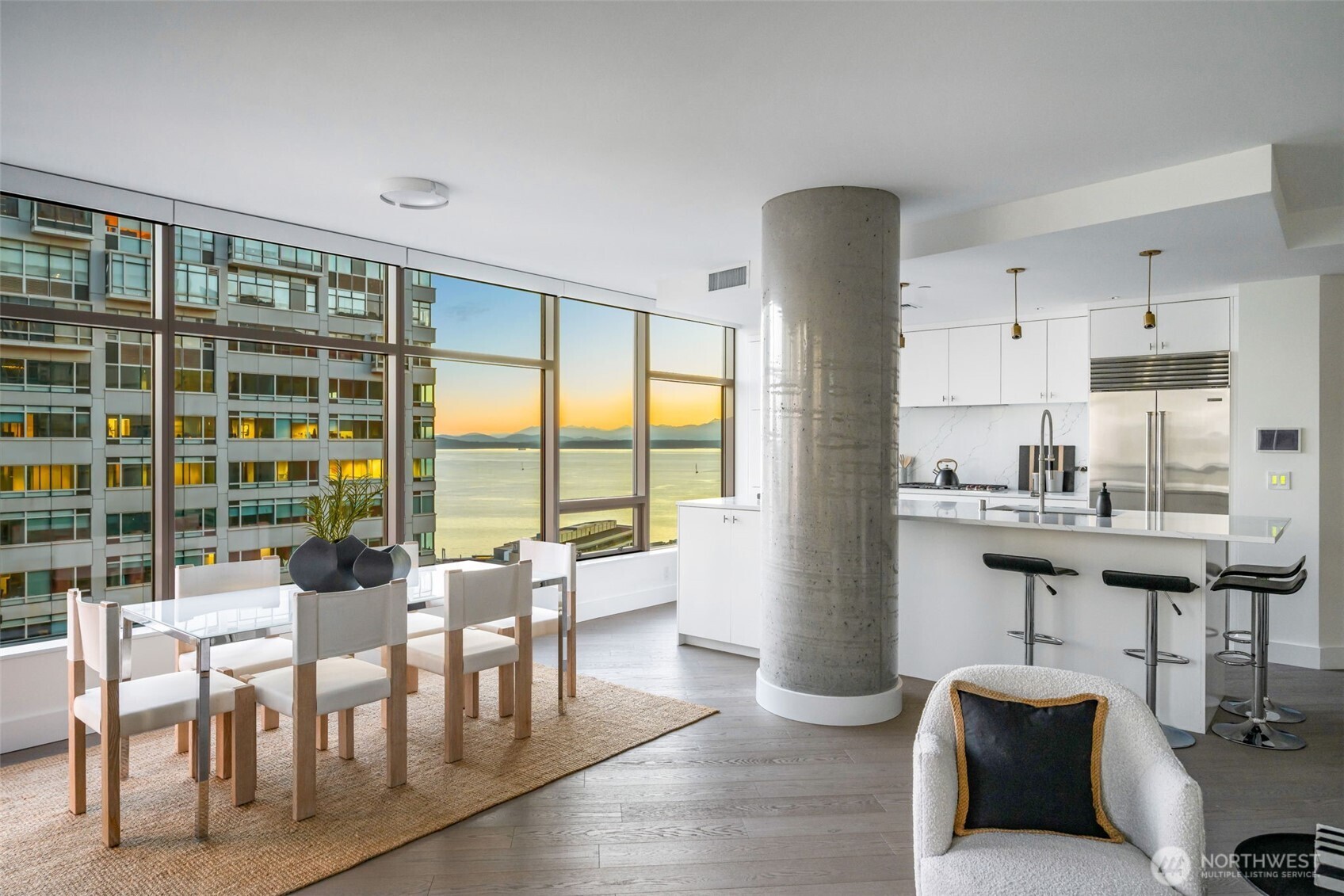 2033 2nd Avenue Unit: 1111