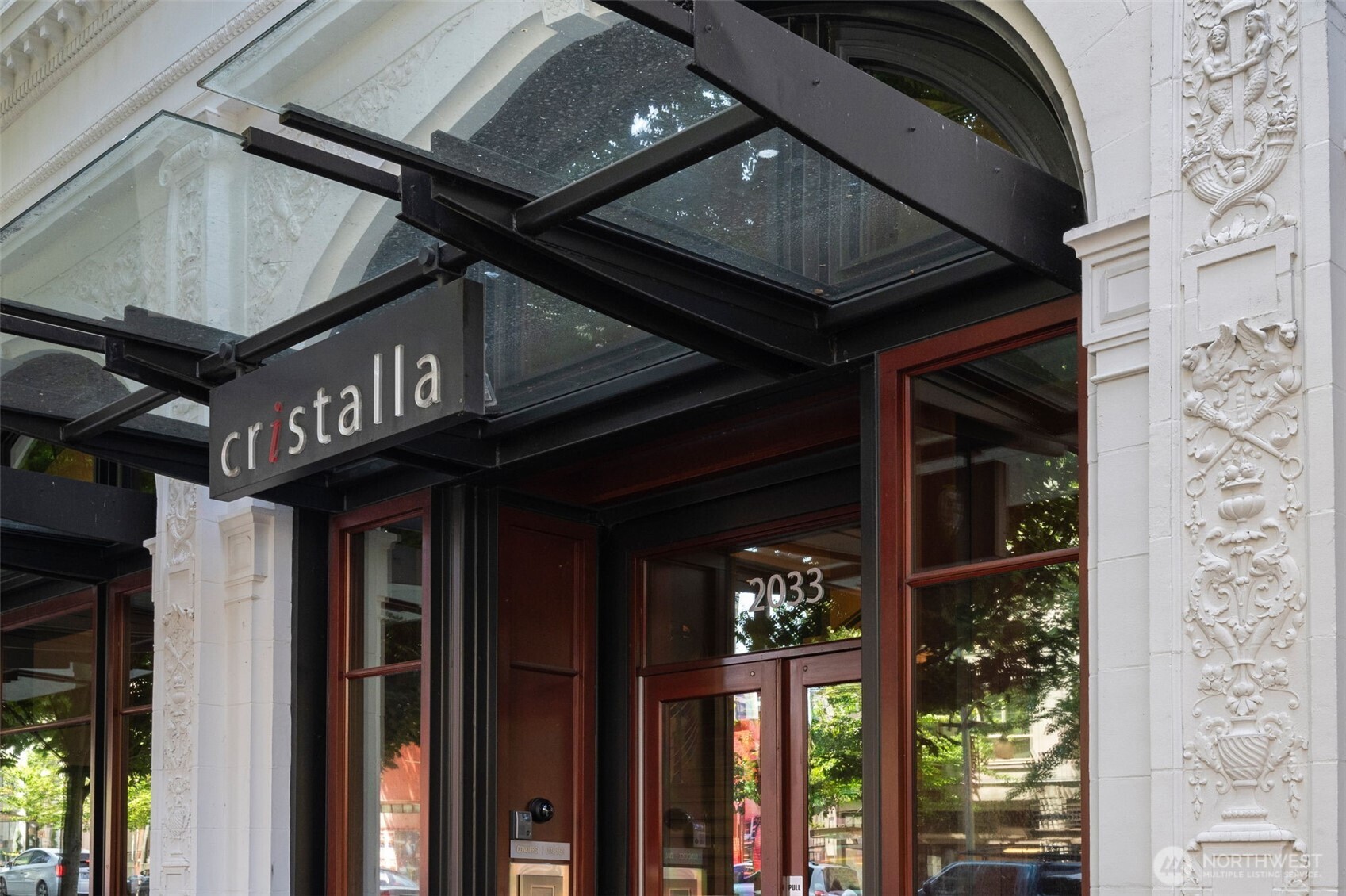 2033 2nd Avenue Unit: 1111