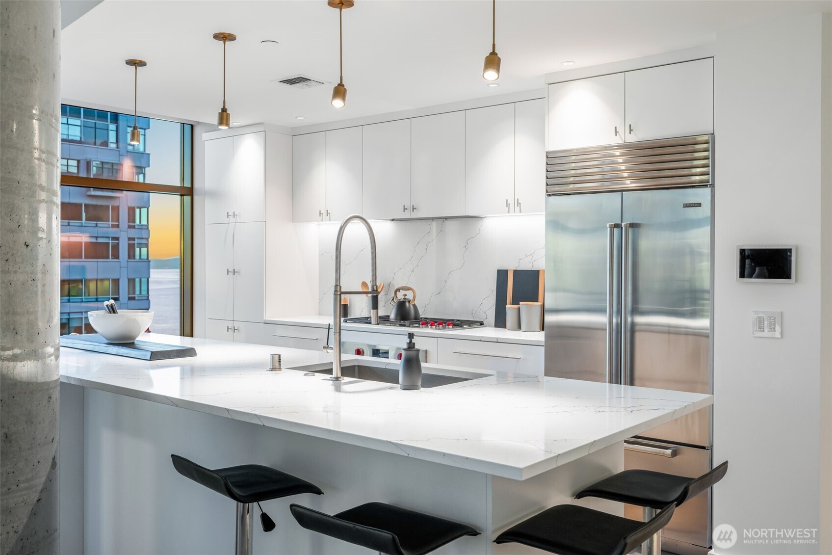 2033 2nd Avenue Unit: 1111