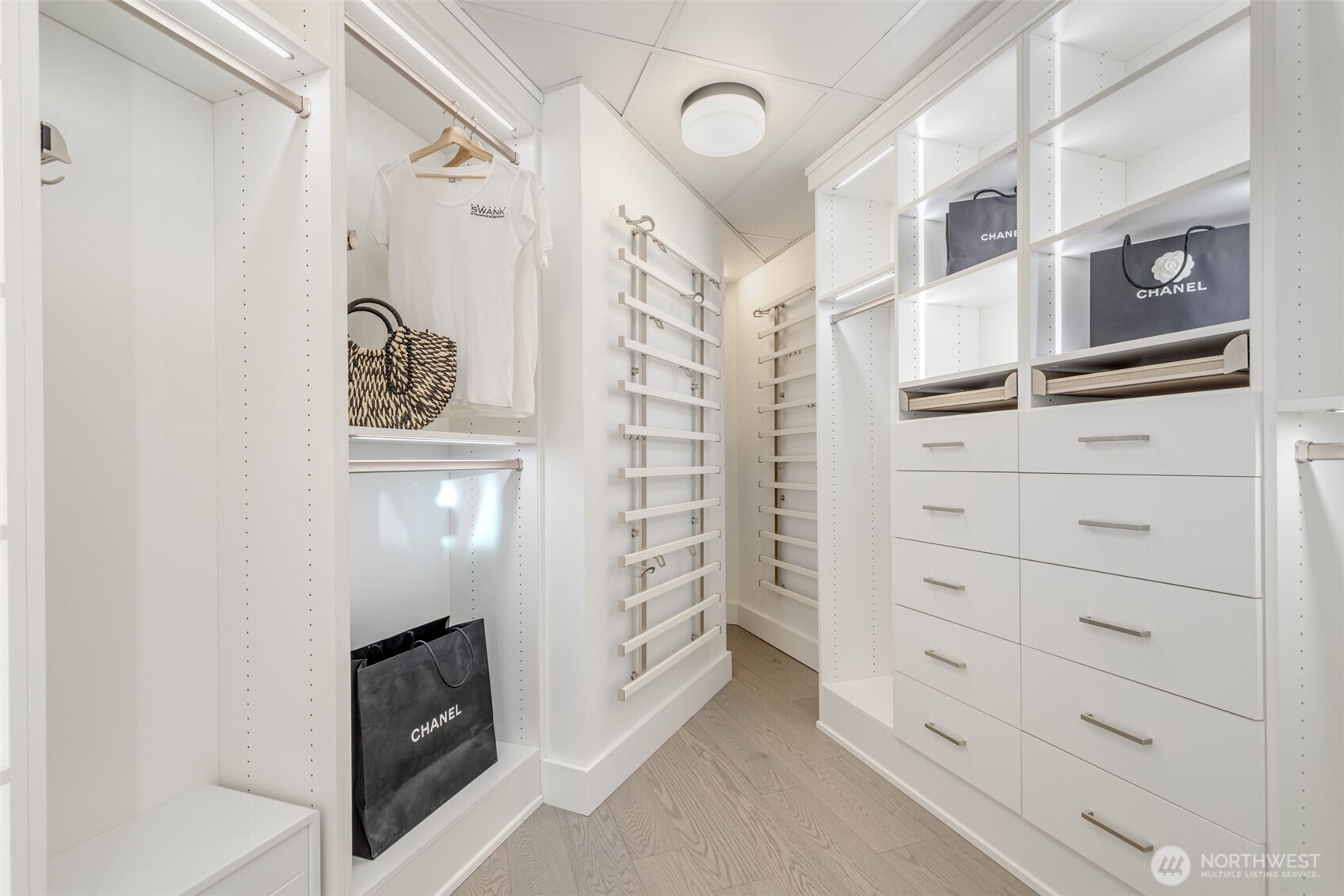 2033 2nd Avenue Unit: 1111