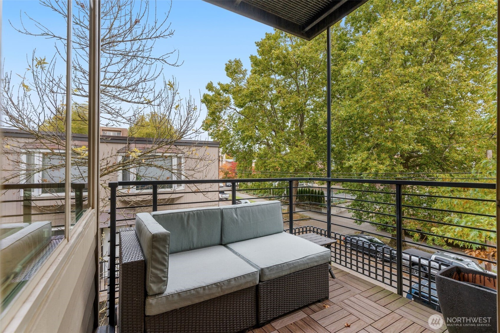 200 W Comstock Street Unit: 303