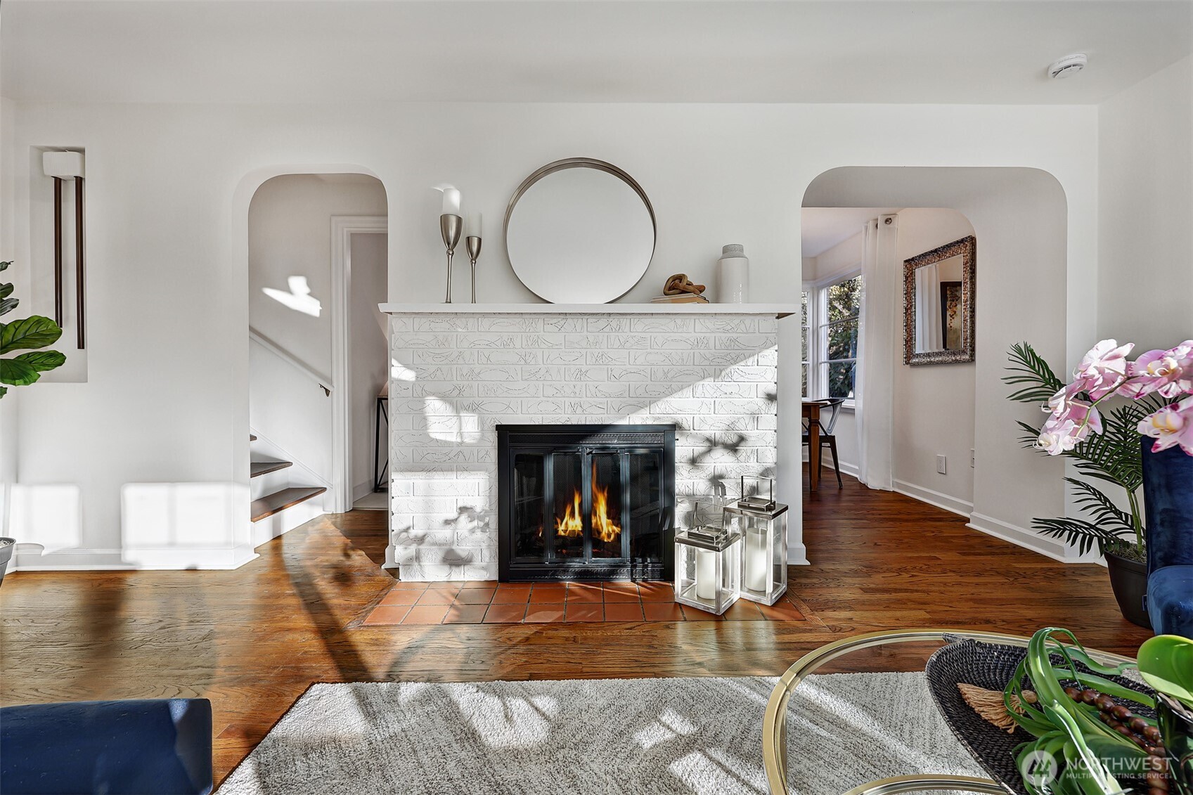 11034 Evanston Avenue N