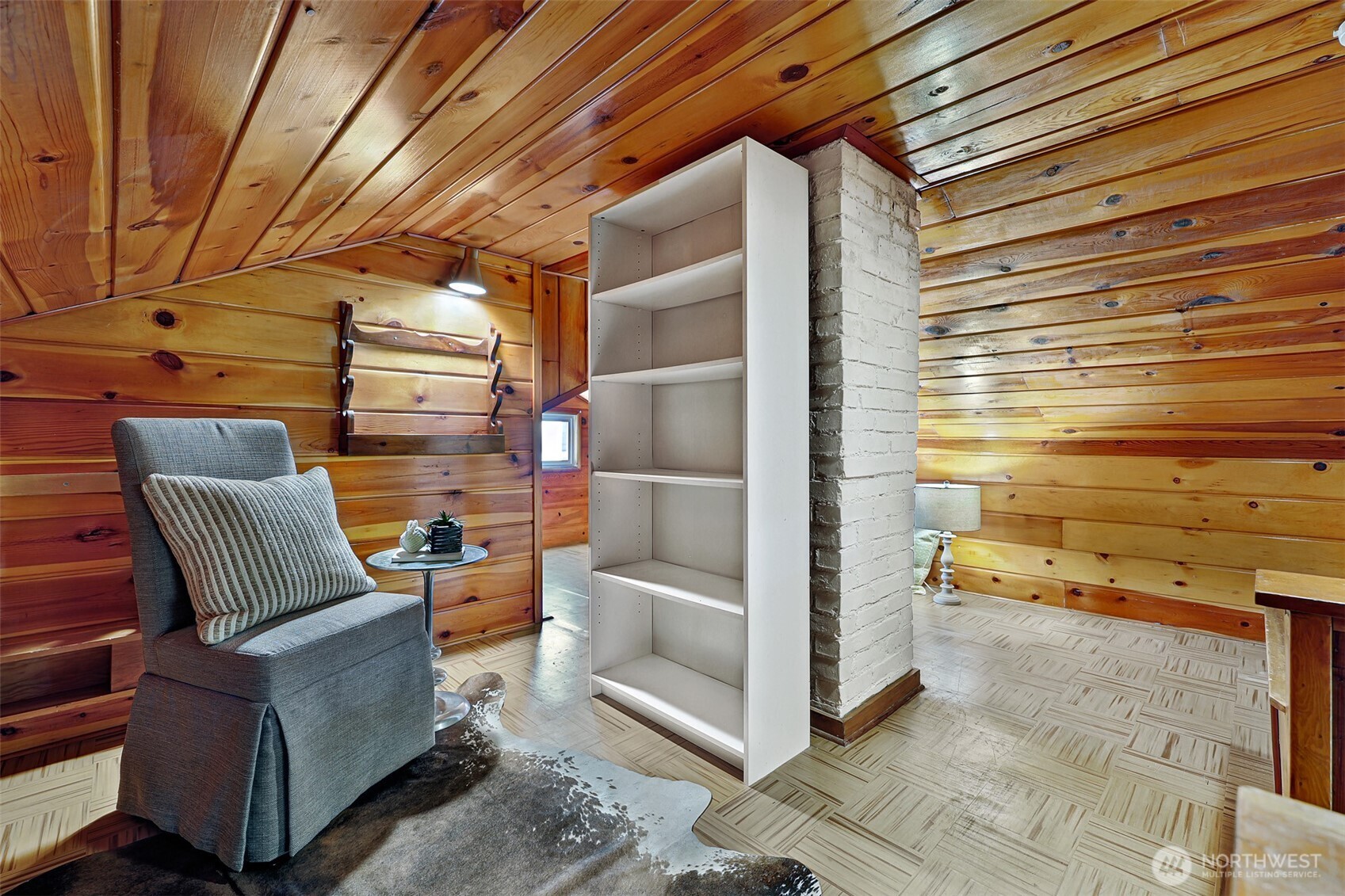 11034 Evanston Avenue N