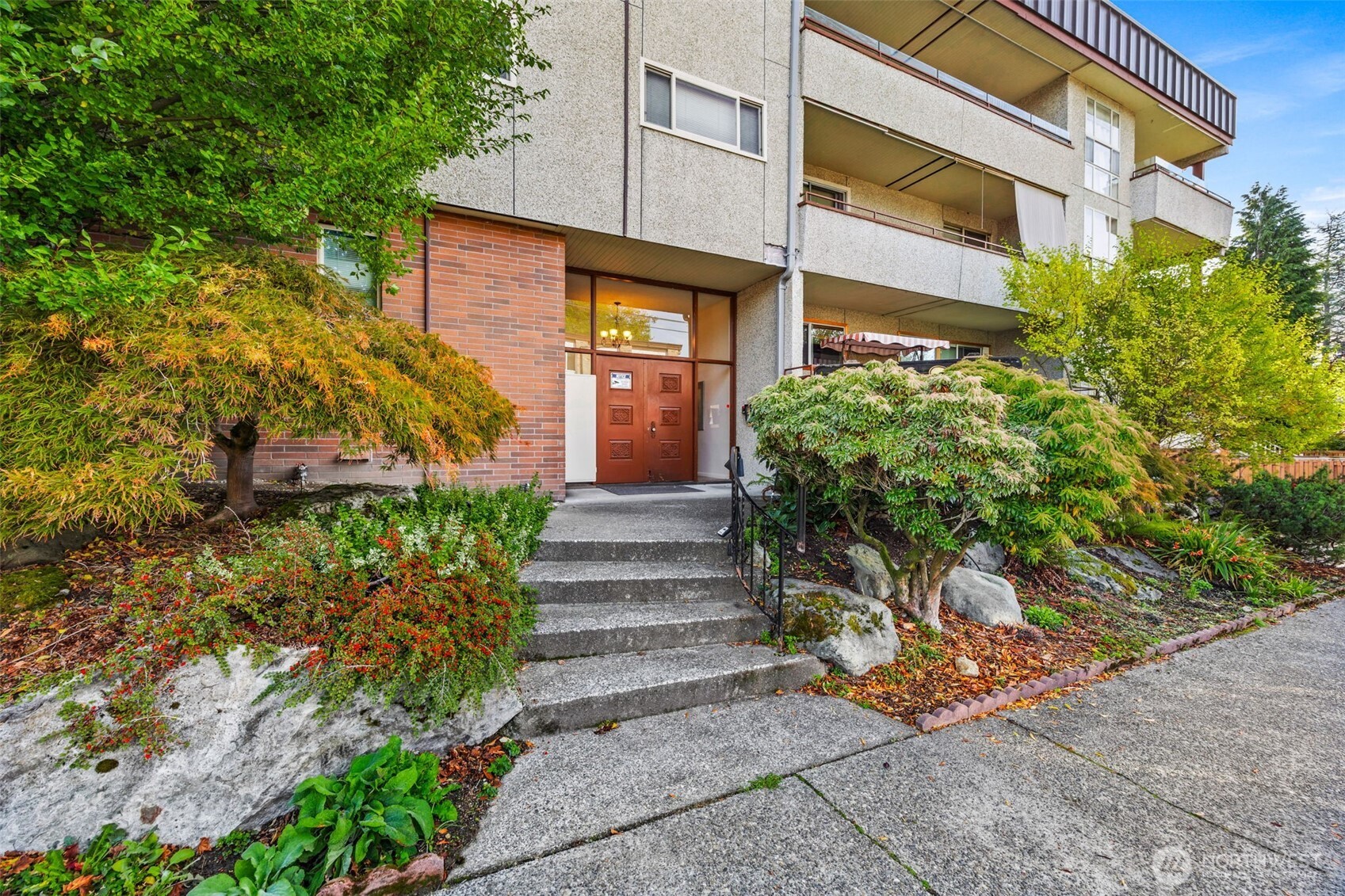 2301 NE 65th Street Unit: 202