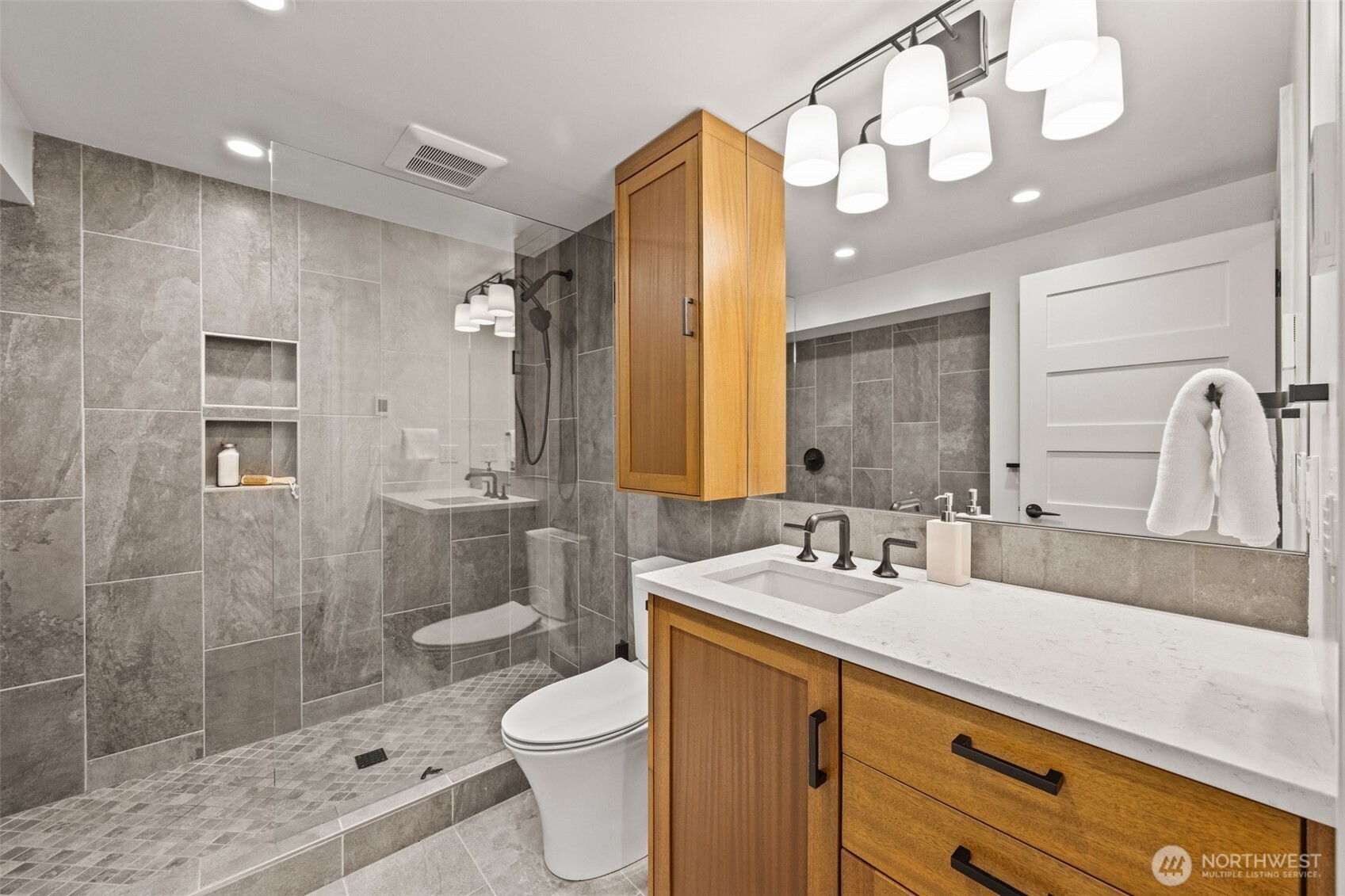 7611 W Green Lake Drive N