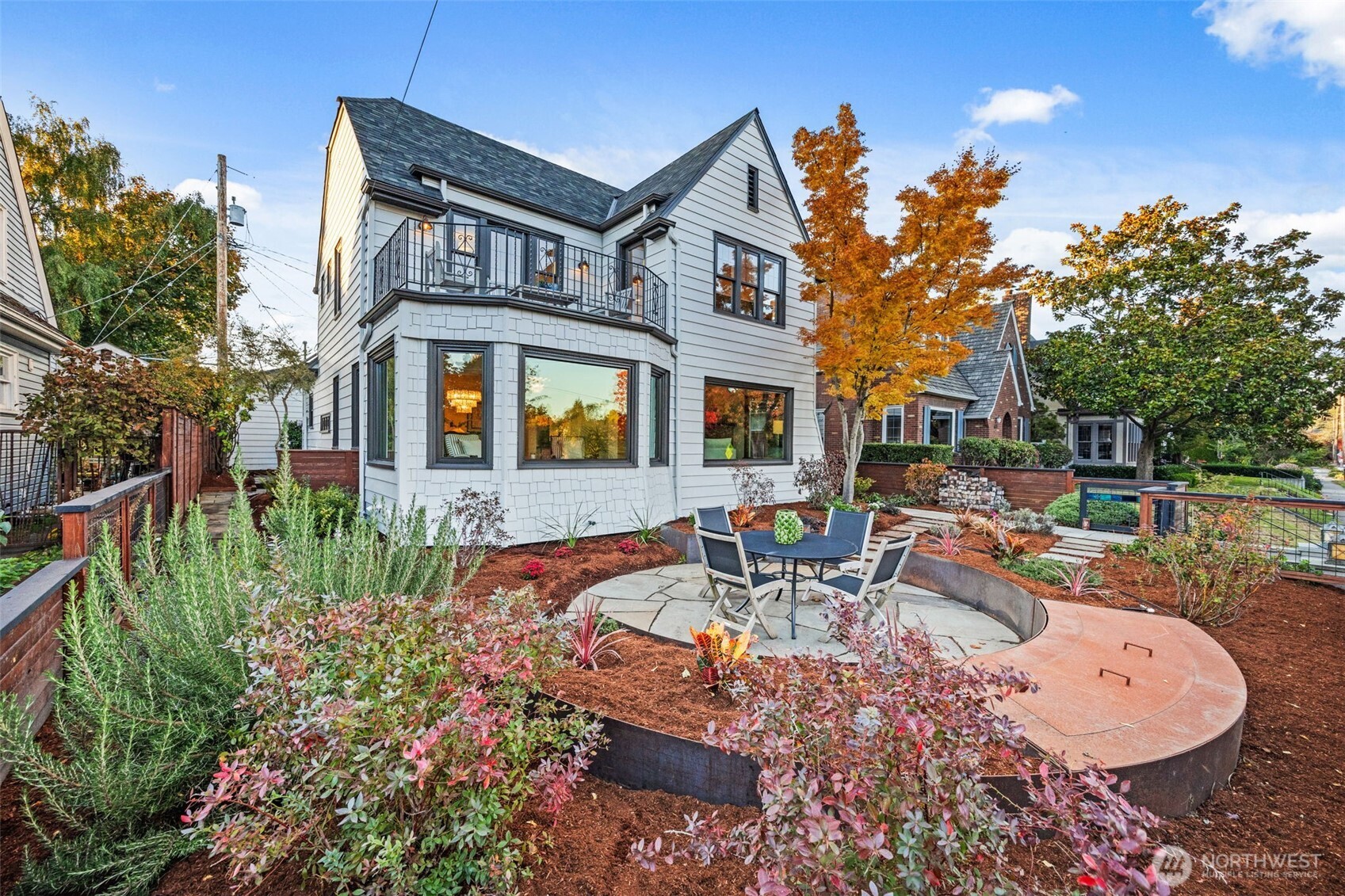 7611 W Green Lake Drive N