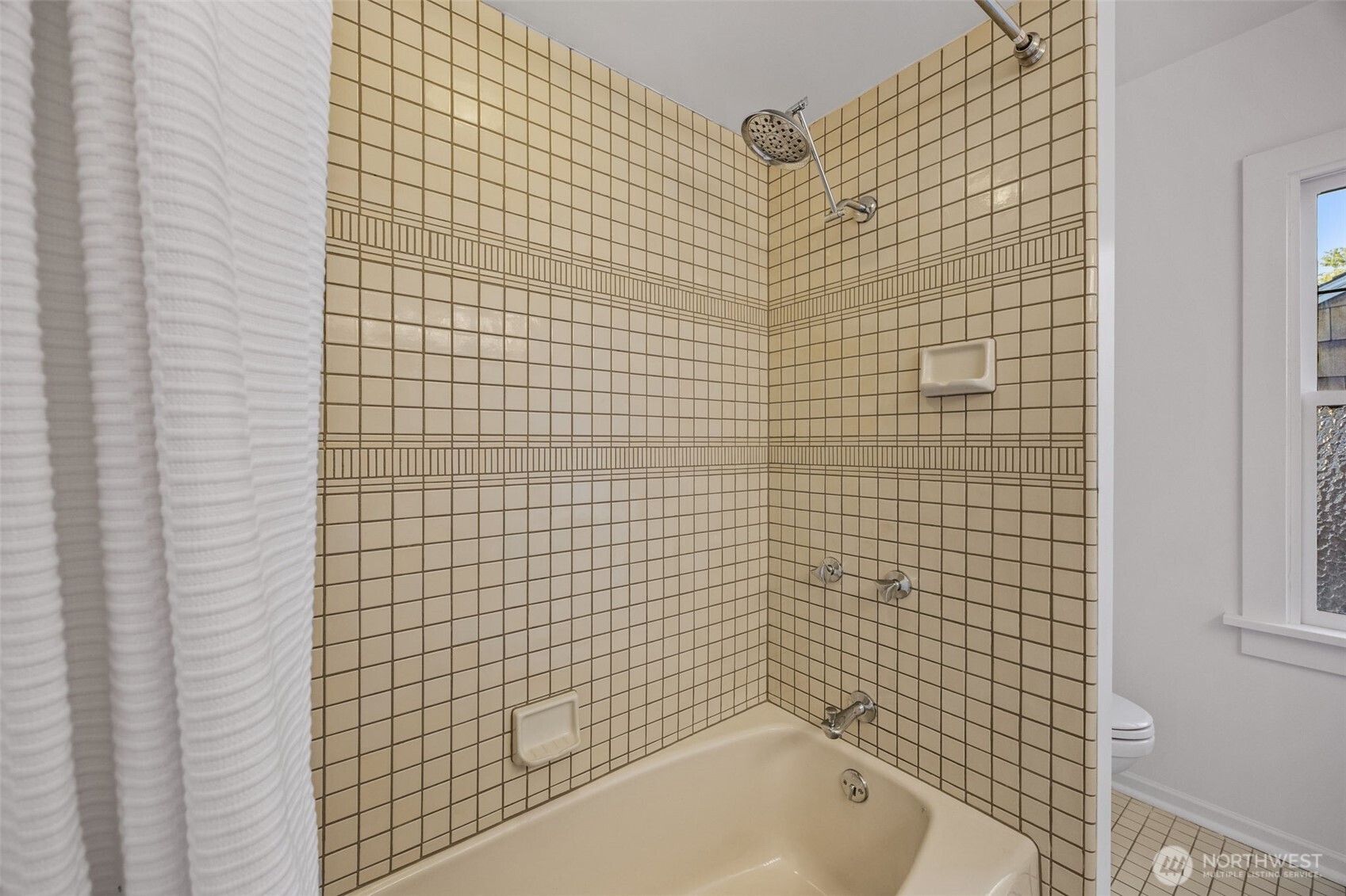 7611 W Green Lake Drive N