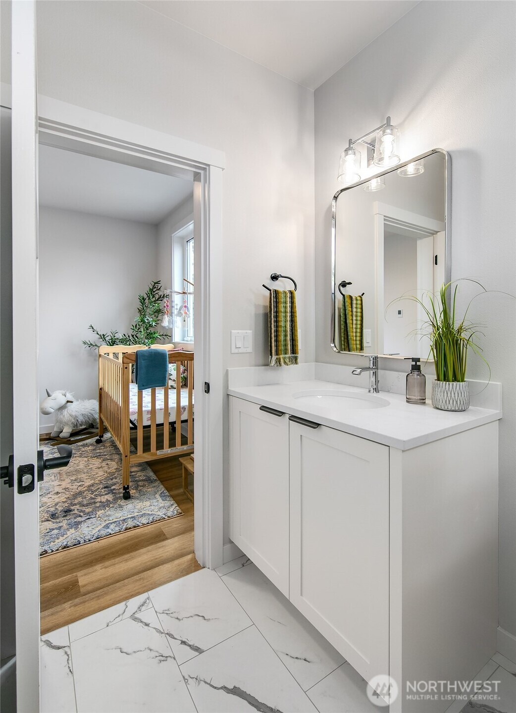 10706 Fremont Avenue N