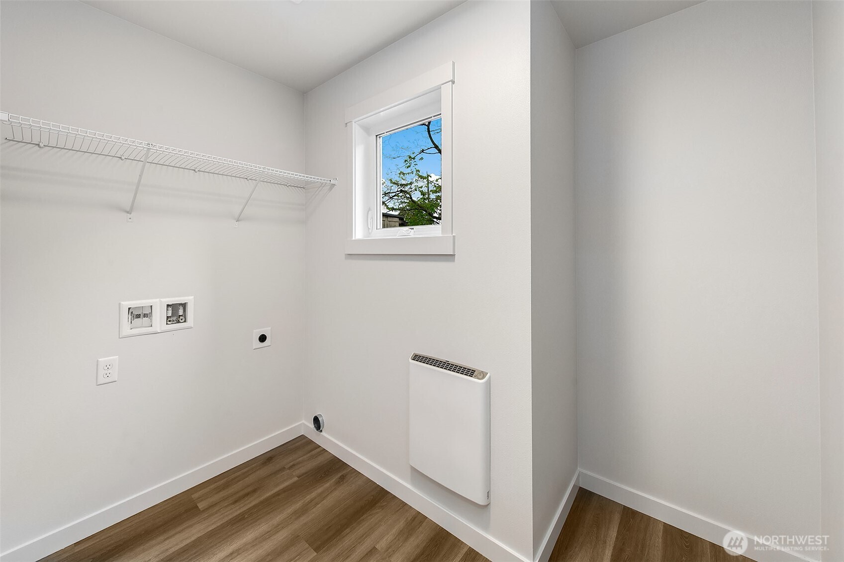 10706 Fremont Avenue N