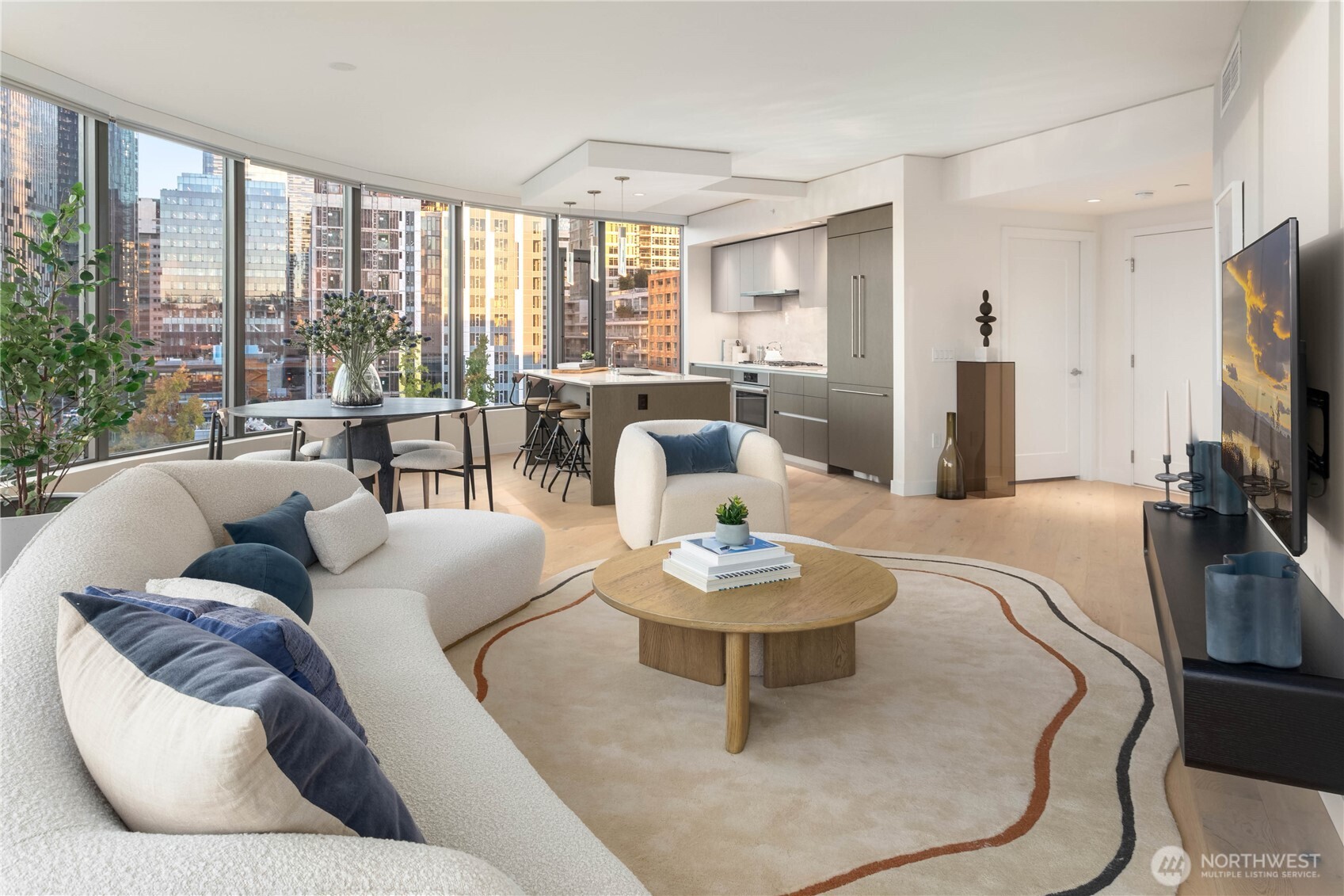 2510 6th Avenue Unit: 602