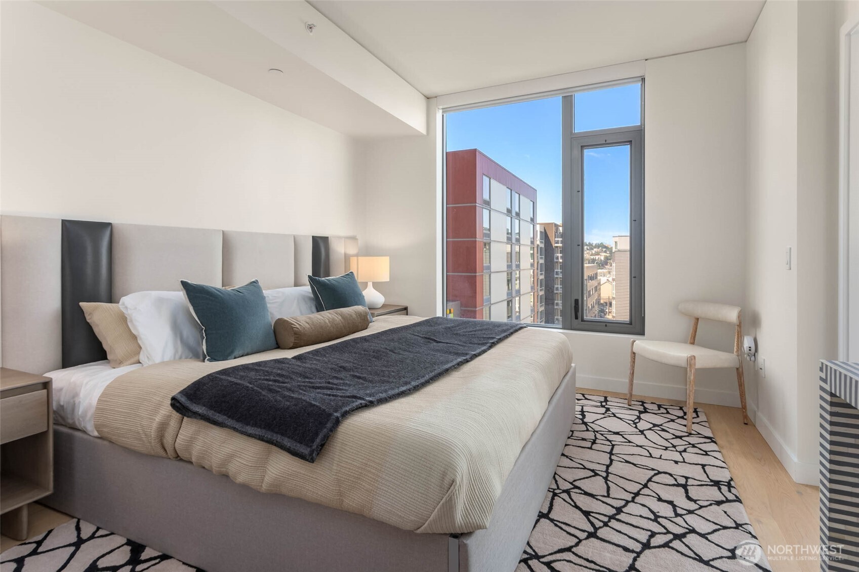 2510 6th Avenue Unit: 602